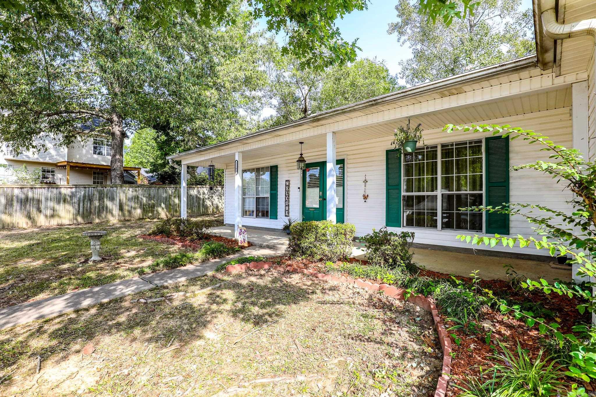 CHERRY CREEK - Residential