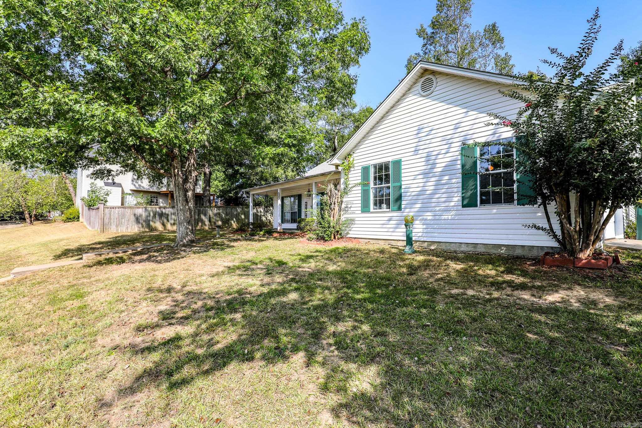 CHERRY CREEK - Residential