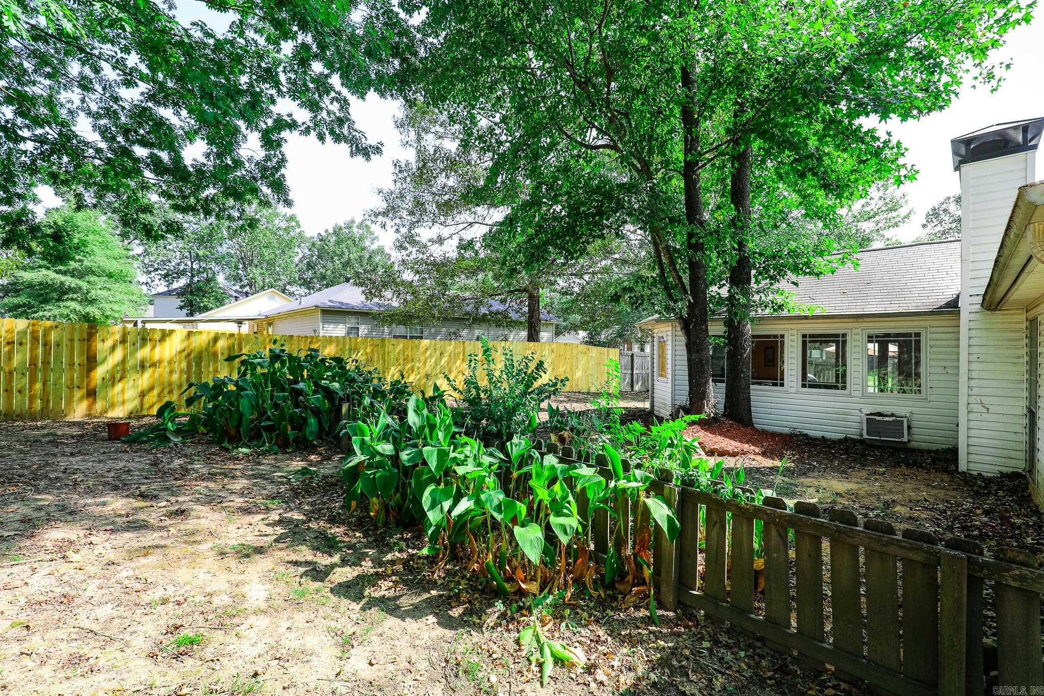 CHERRY CREEK - Residential