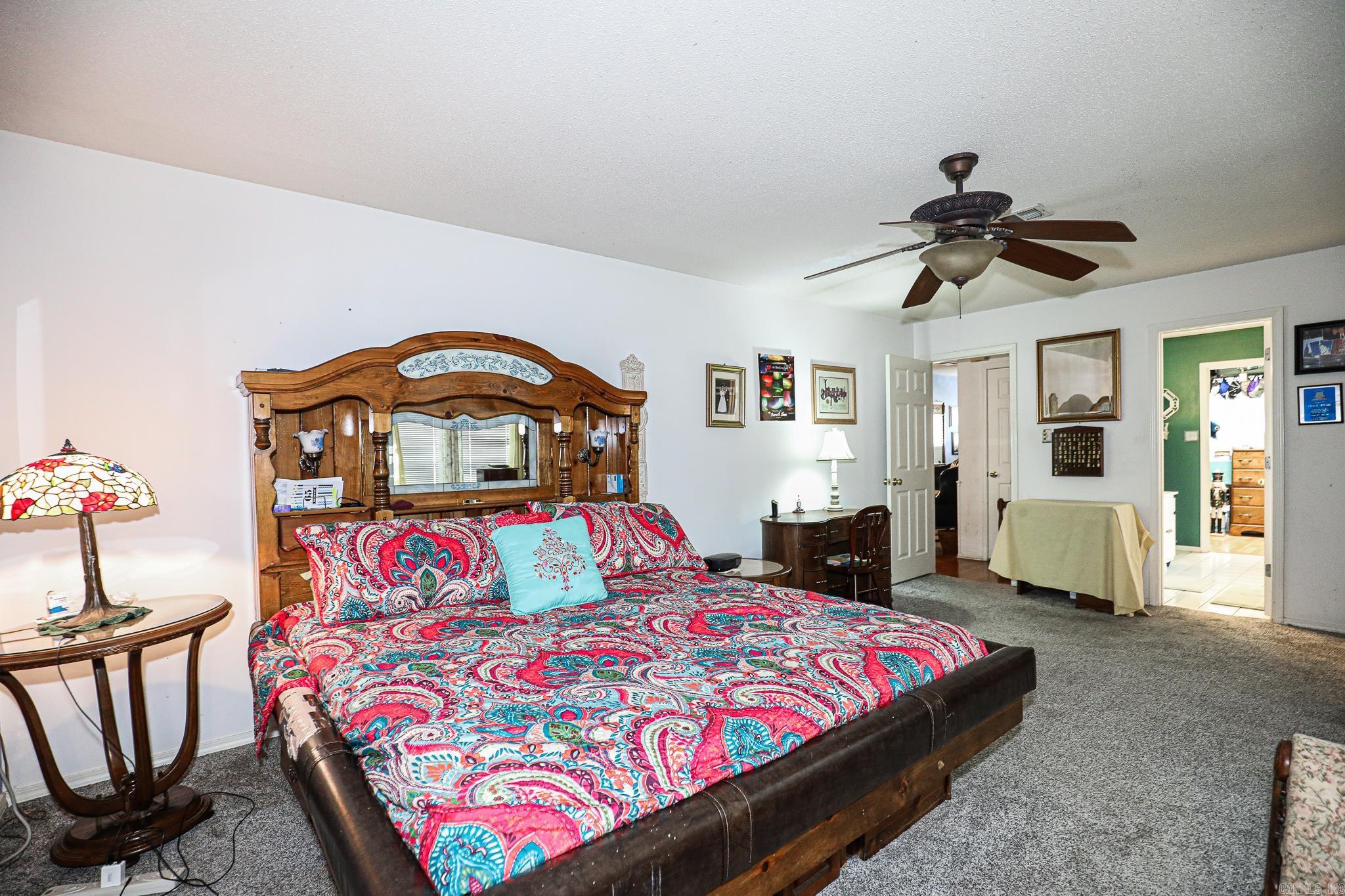 CHERRY CREEK - Residential