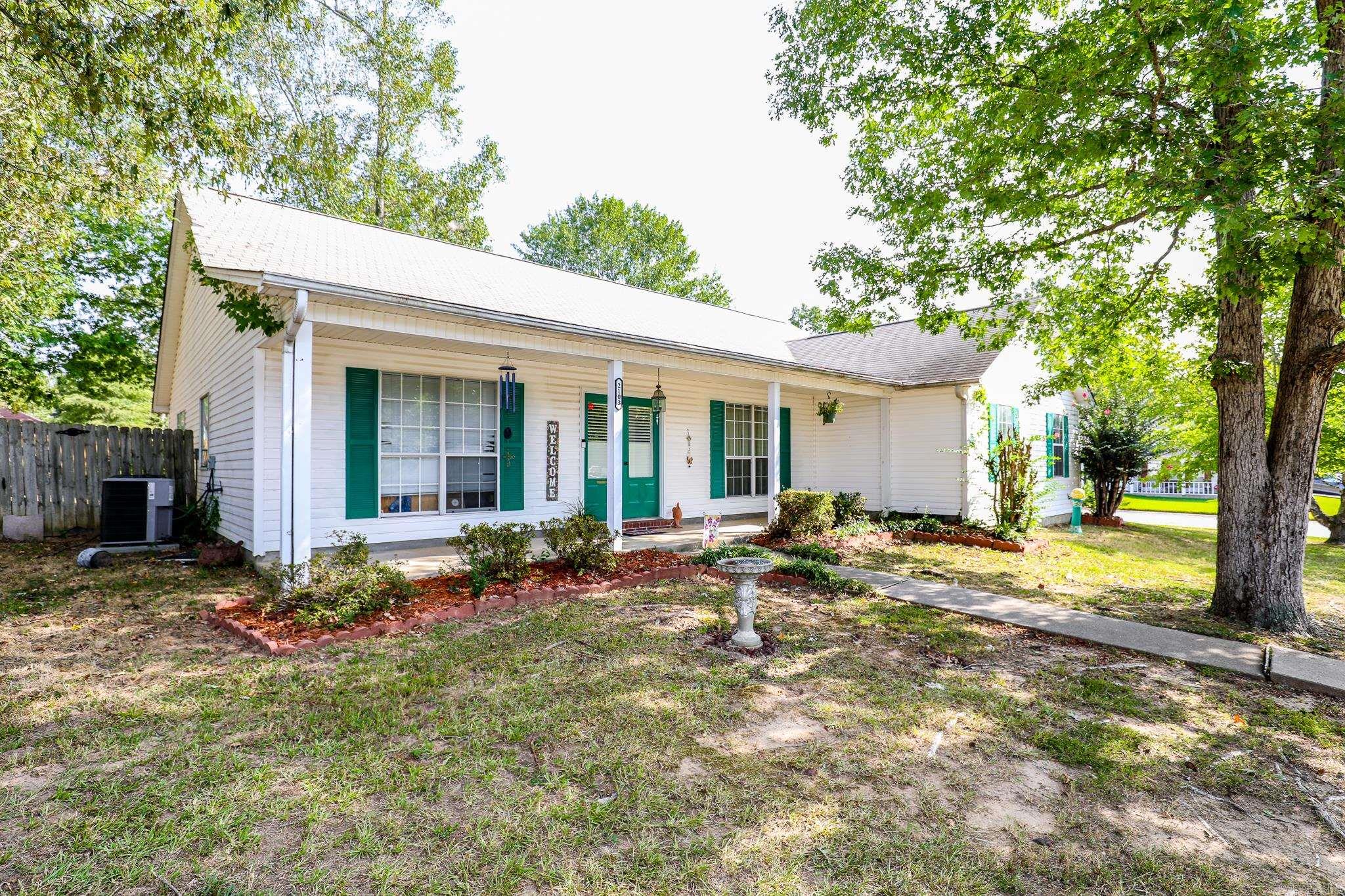 CHERRY CREEK - Residential