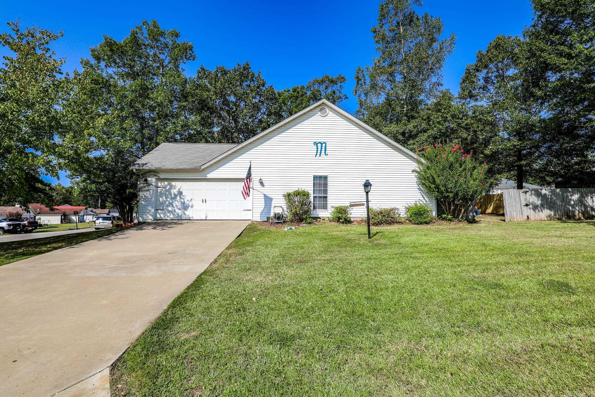 CHERRY CREEK - Residential