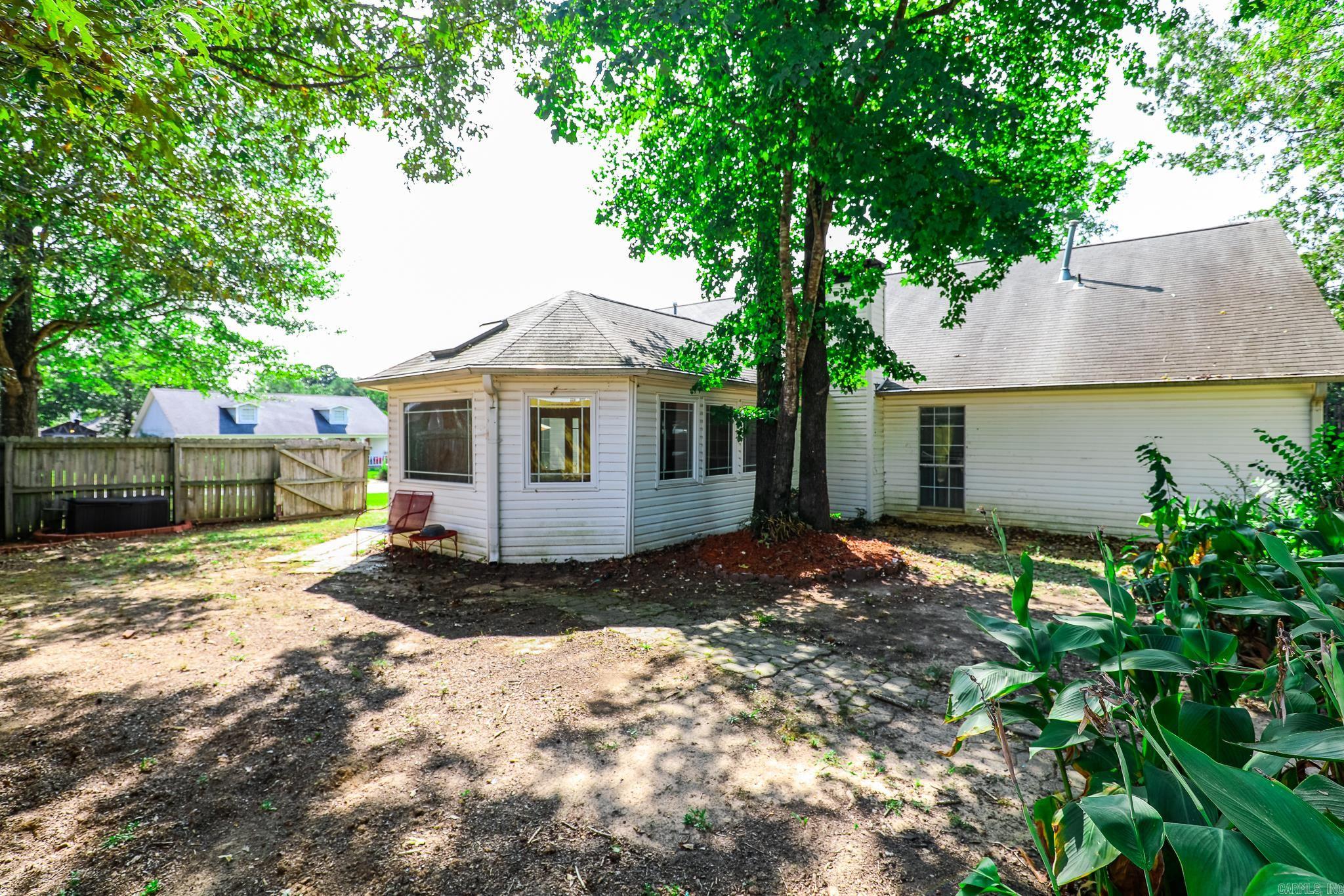 CHERRY CREEK - Residential