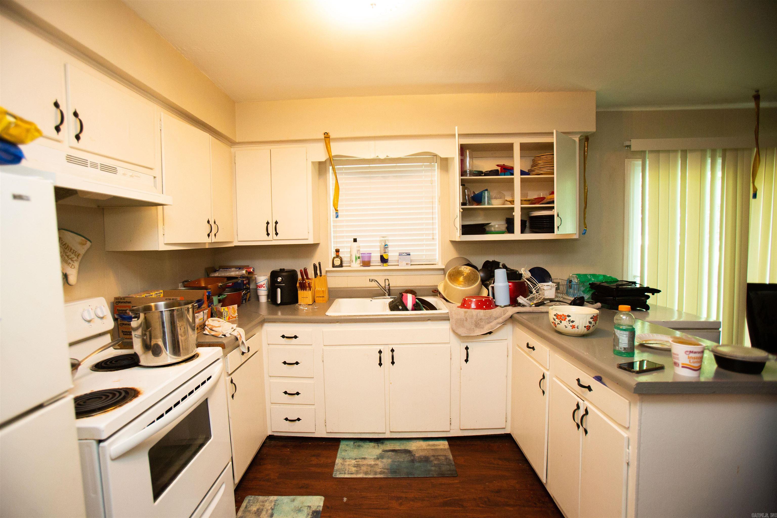 Sachs Suburban - Residential Income