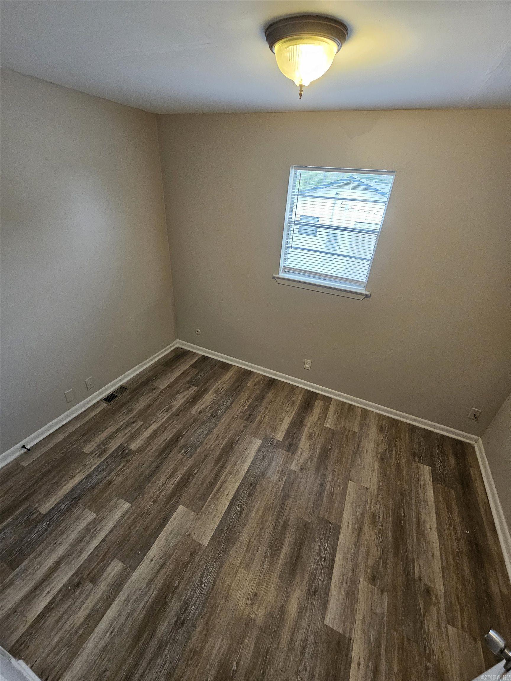 Sachs Suburban - Residential Income