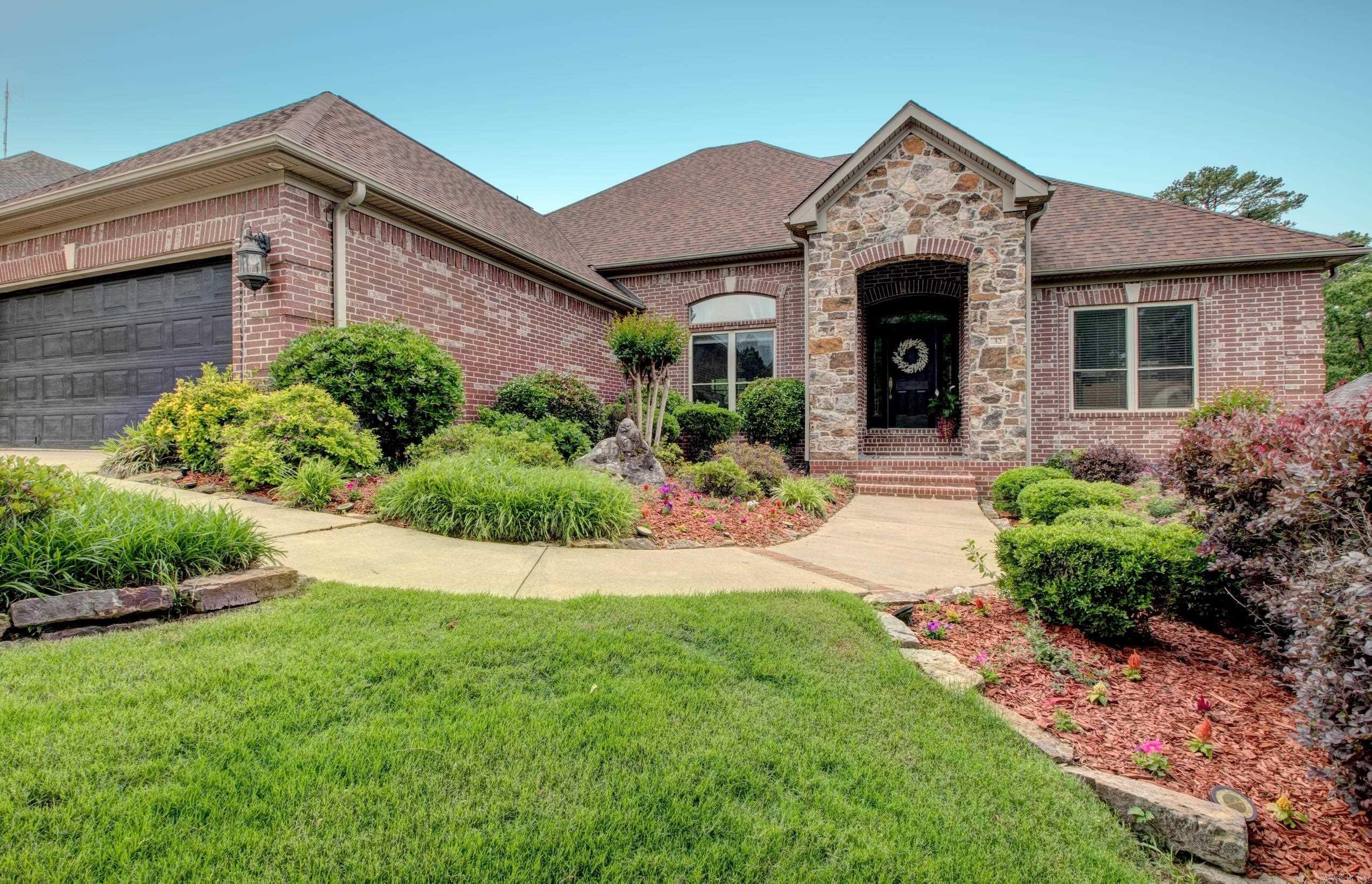 CHENAL VALLEY BRONTE COURT - Residential