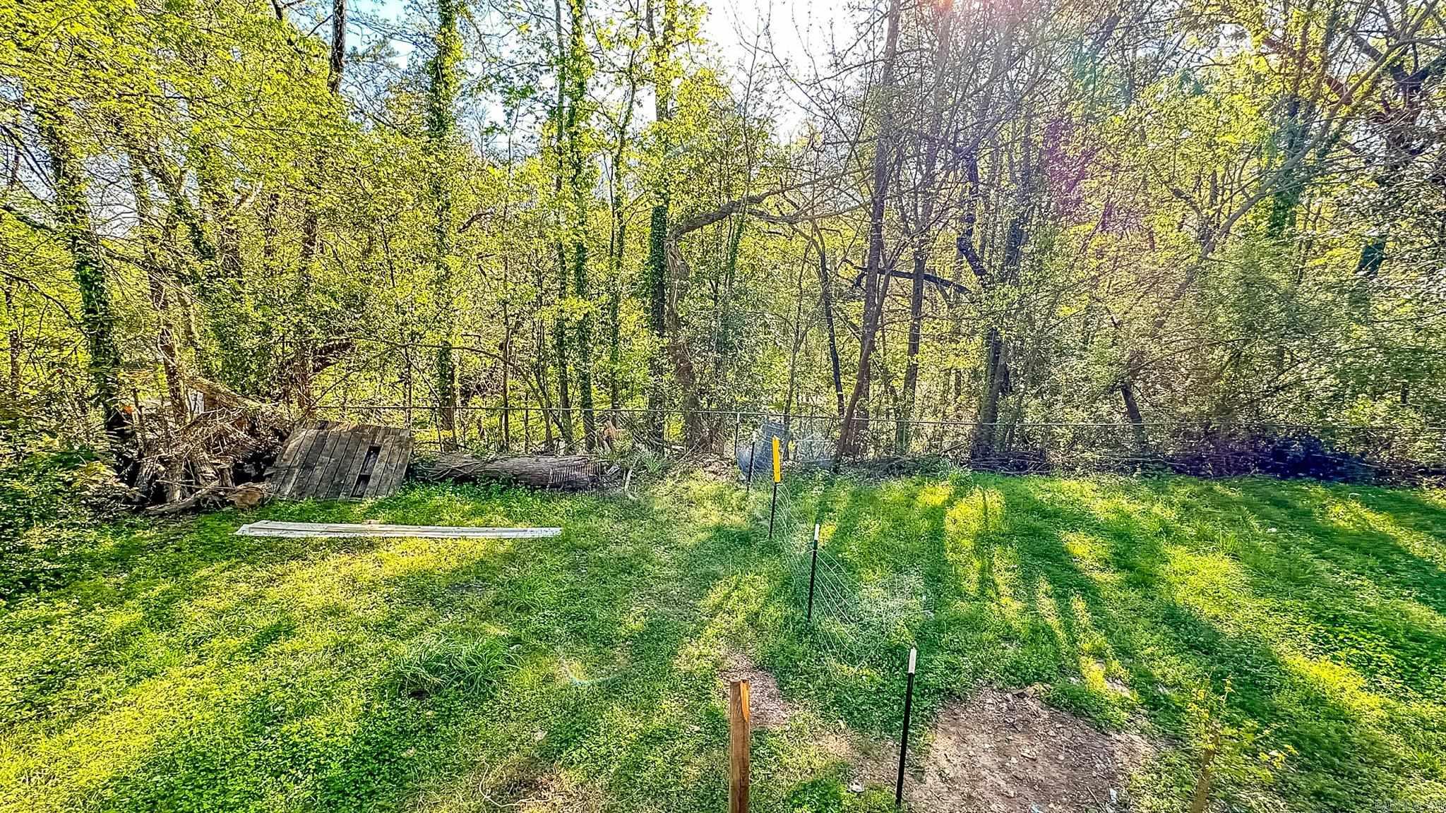 Eddy & Longinotti - Residential