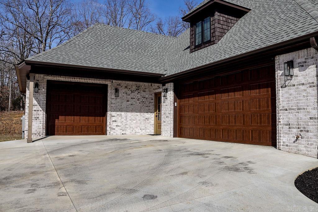 SIERRA RIDGE - Residential