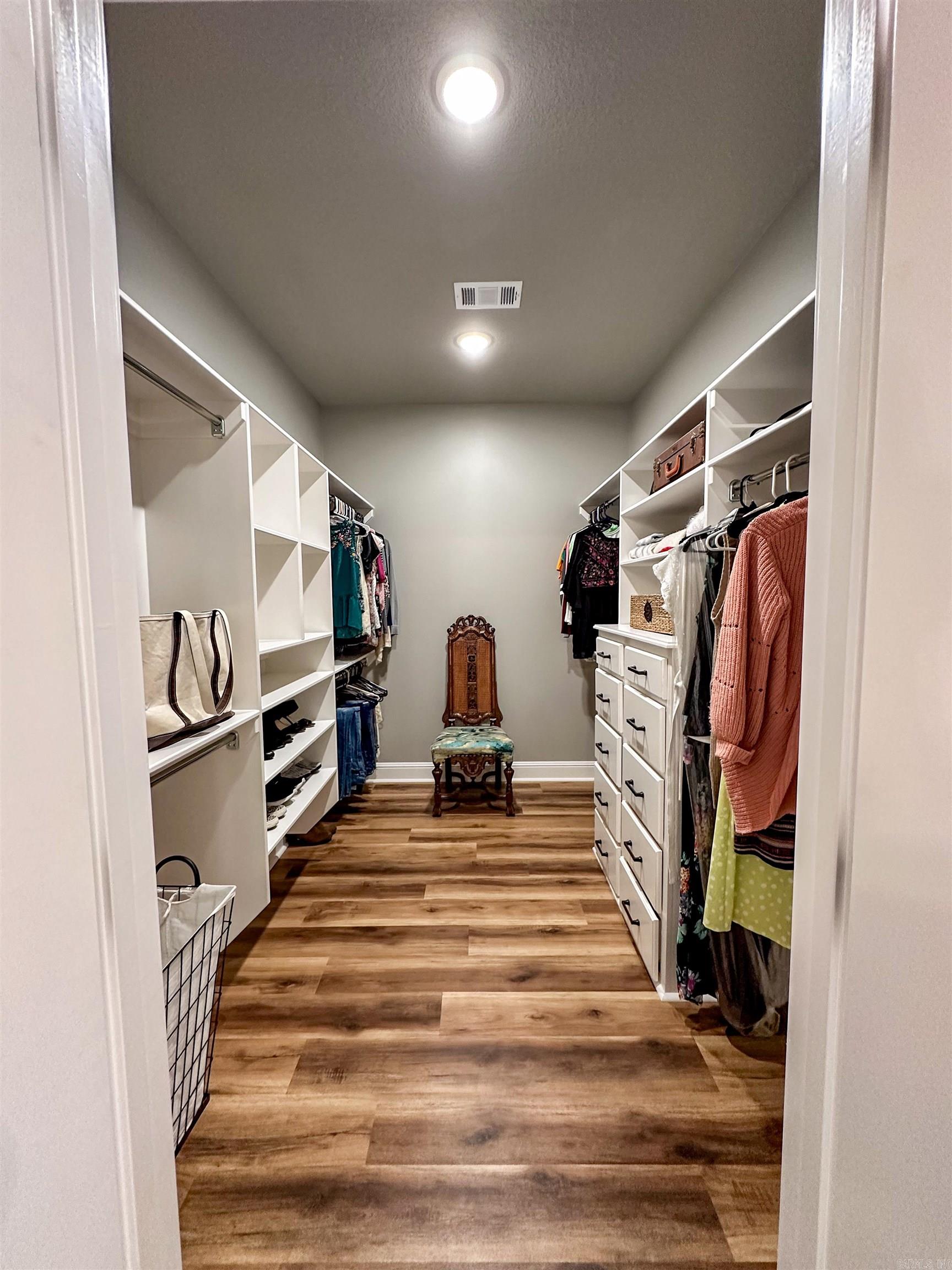 SIERRA RIDGE - Residential