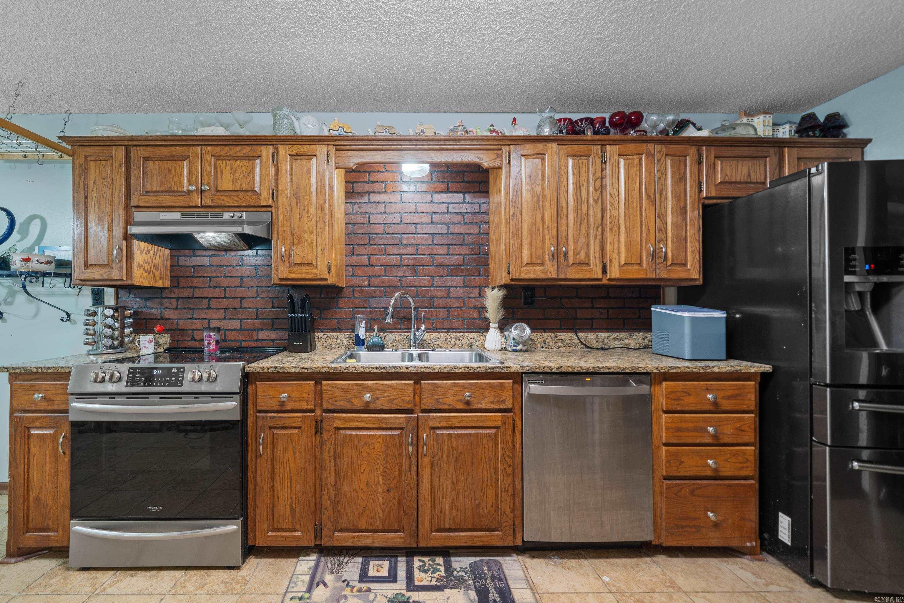 Red Oak - Residential