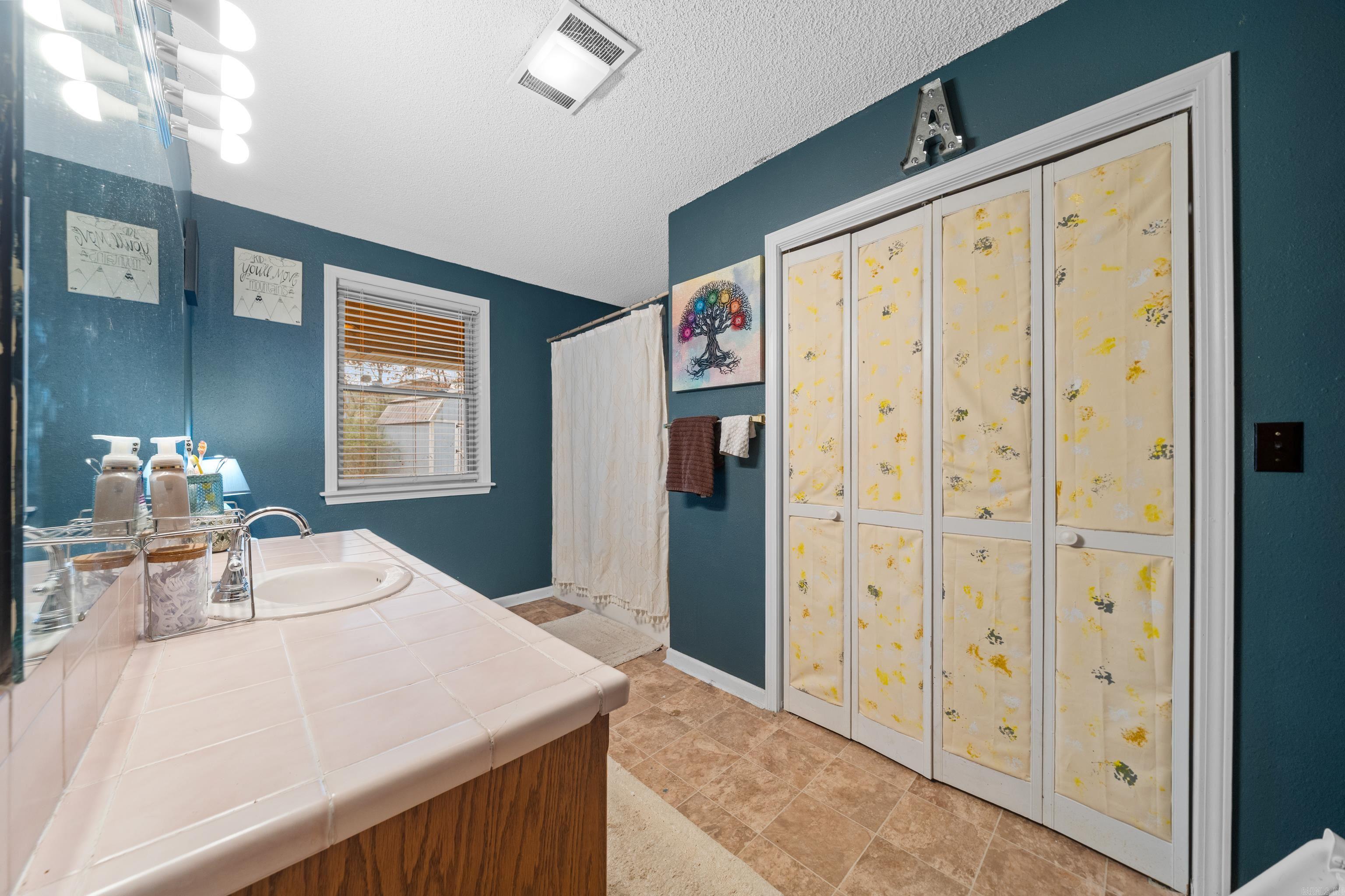 Red Oak - Residential