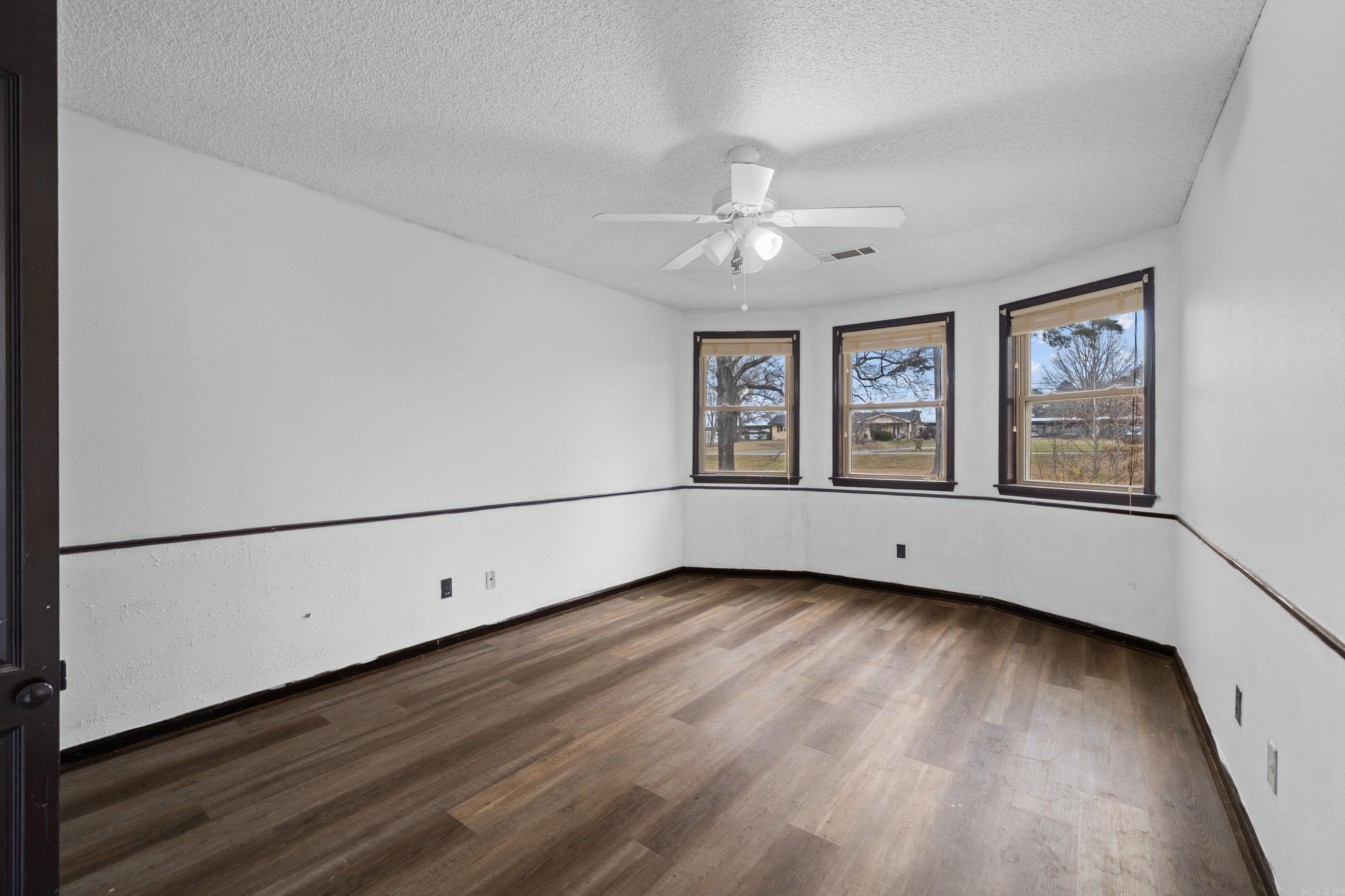 Red Oak - Residential