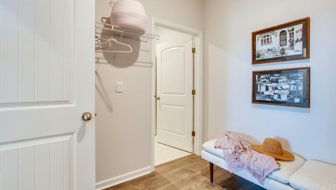 EDGEMONT - Residential