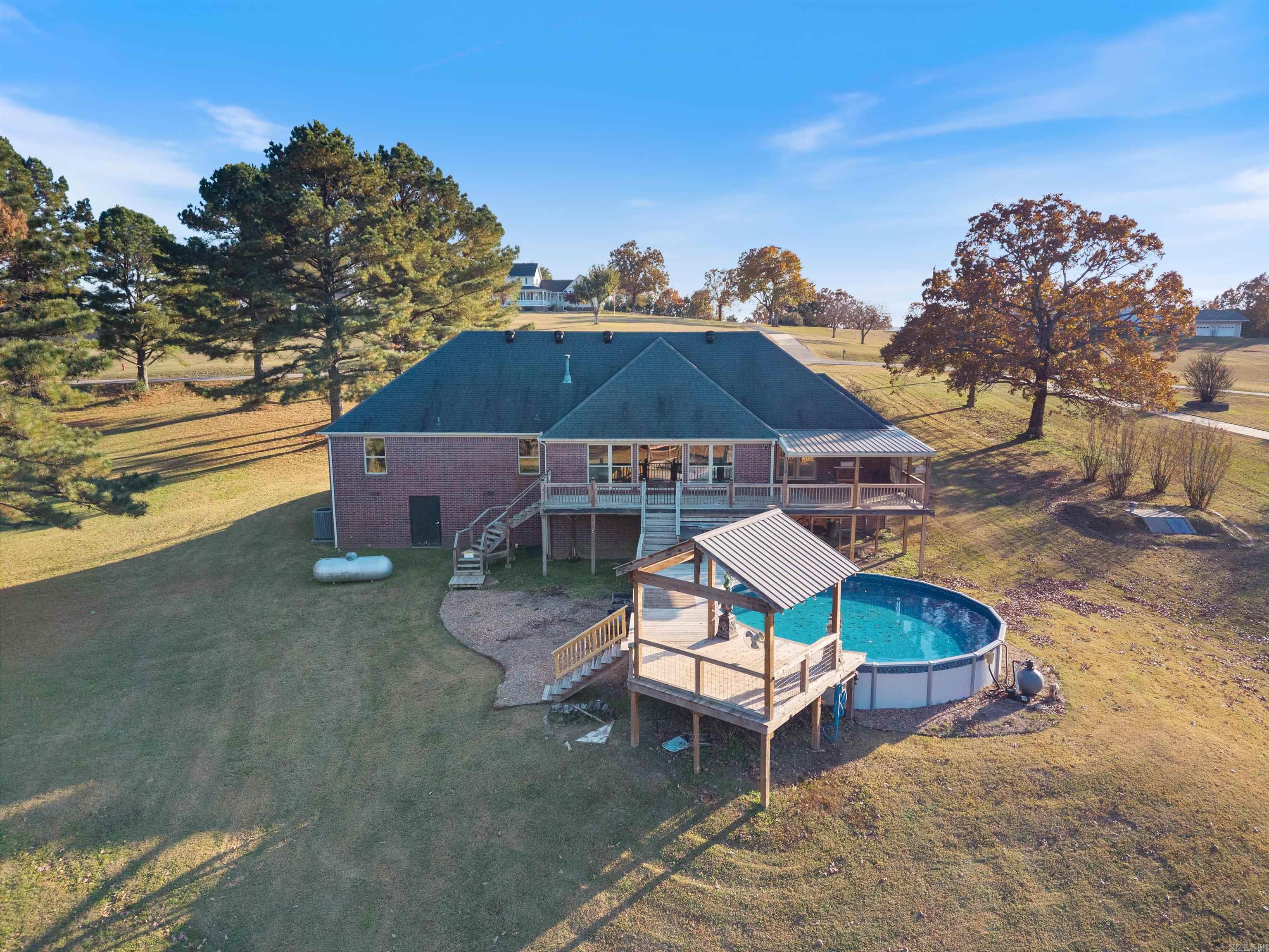 SUMMER HILL PLACE - Residential