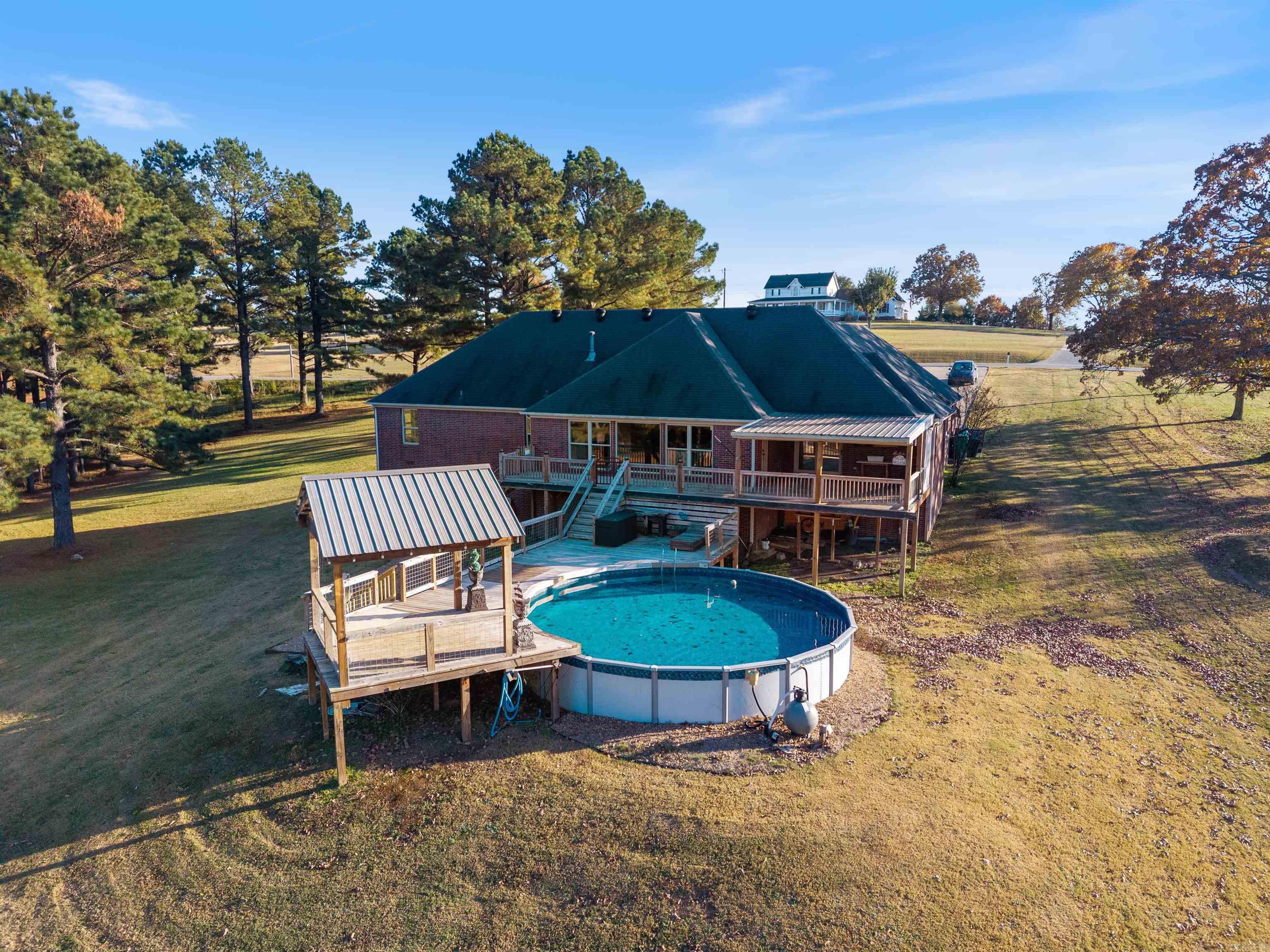 SUMMER HILL PLACE - Residential