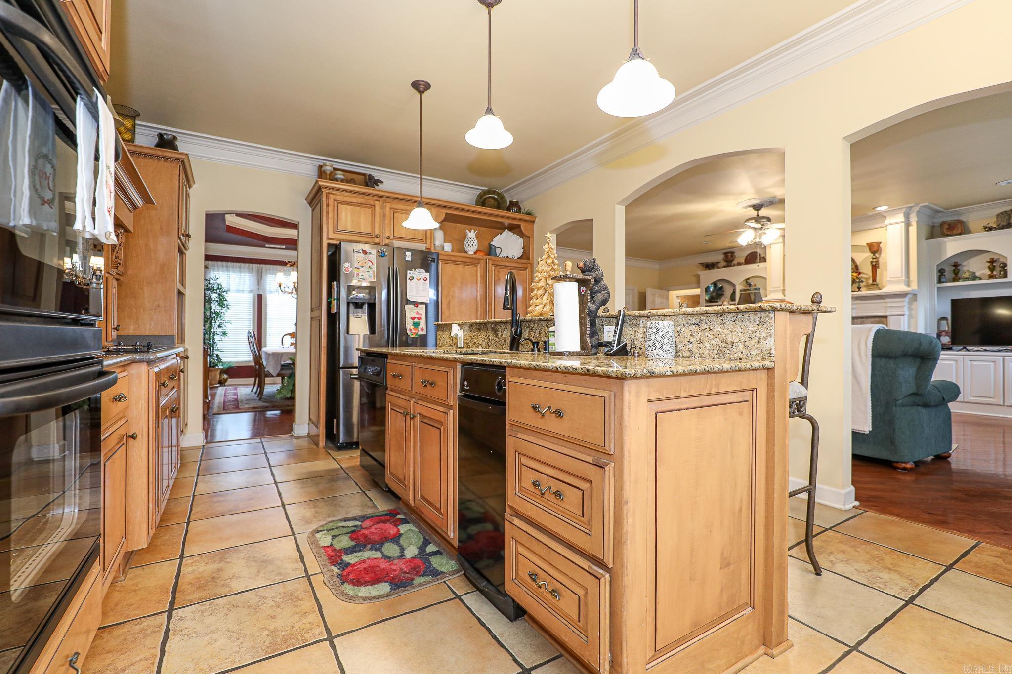 HURRICANE LAKE EST - Residential