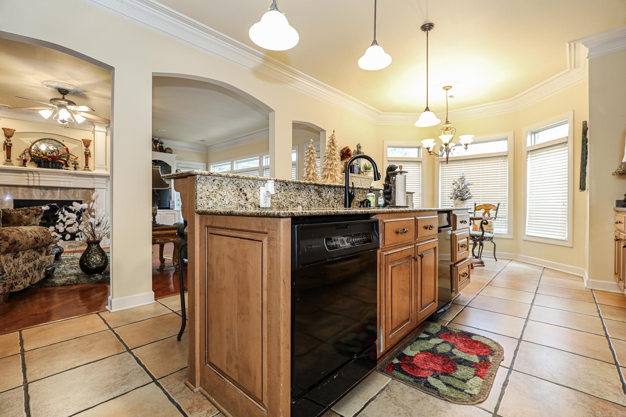 HURRICANE LAKE EST - Residential