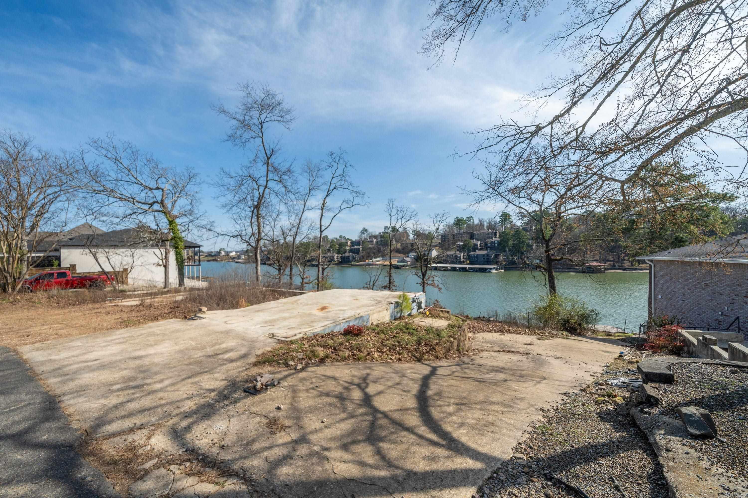 Pattons Lodge - Land