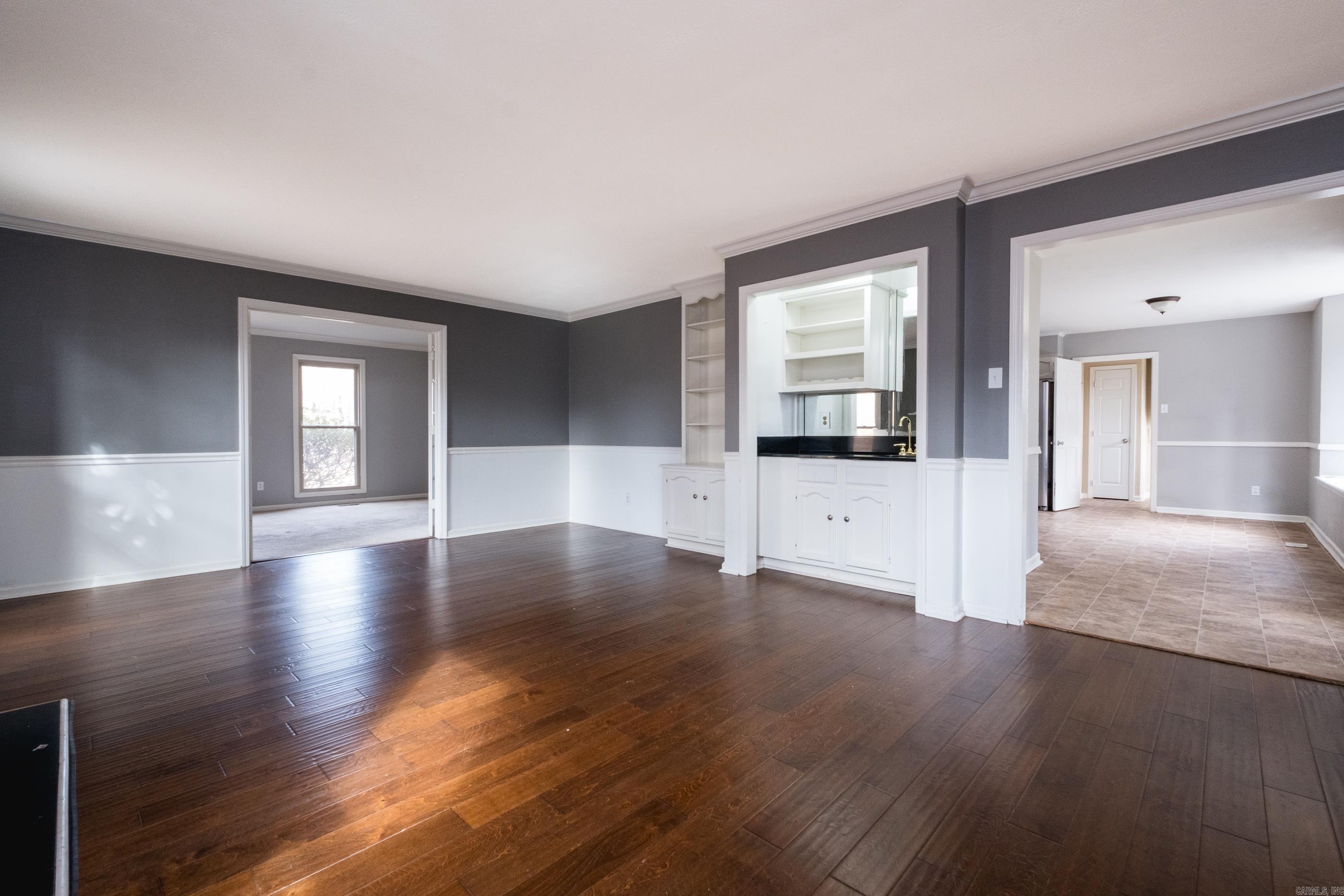 LAKEWOOD NE - Residential