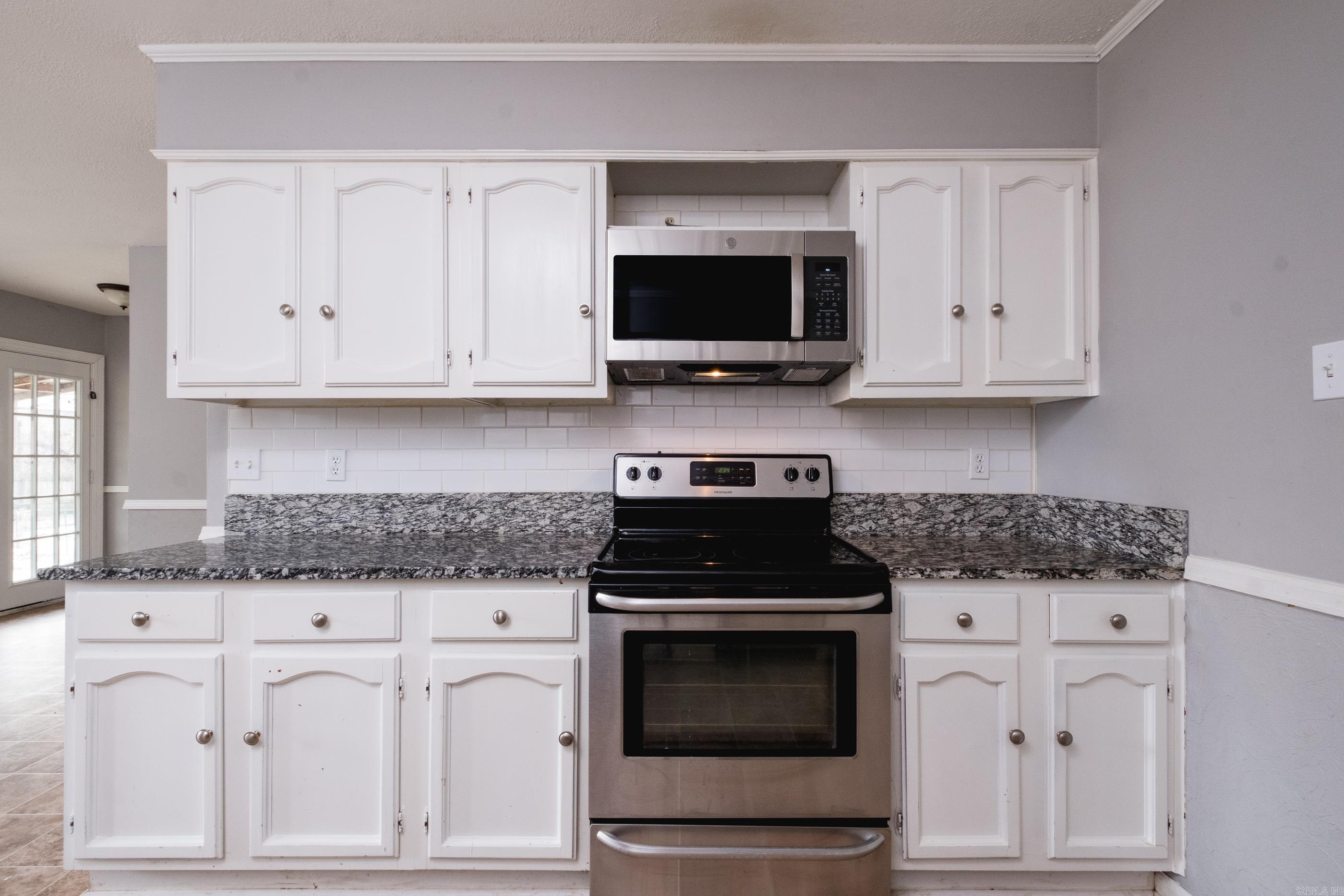 LAKEWOOD NE - Residential