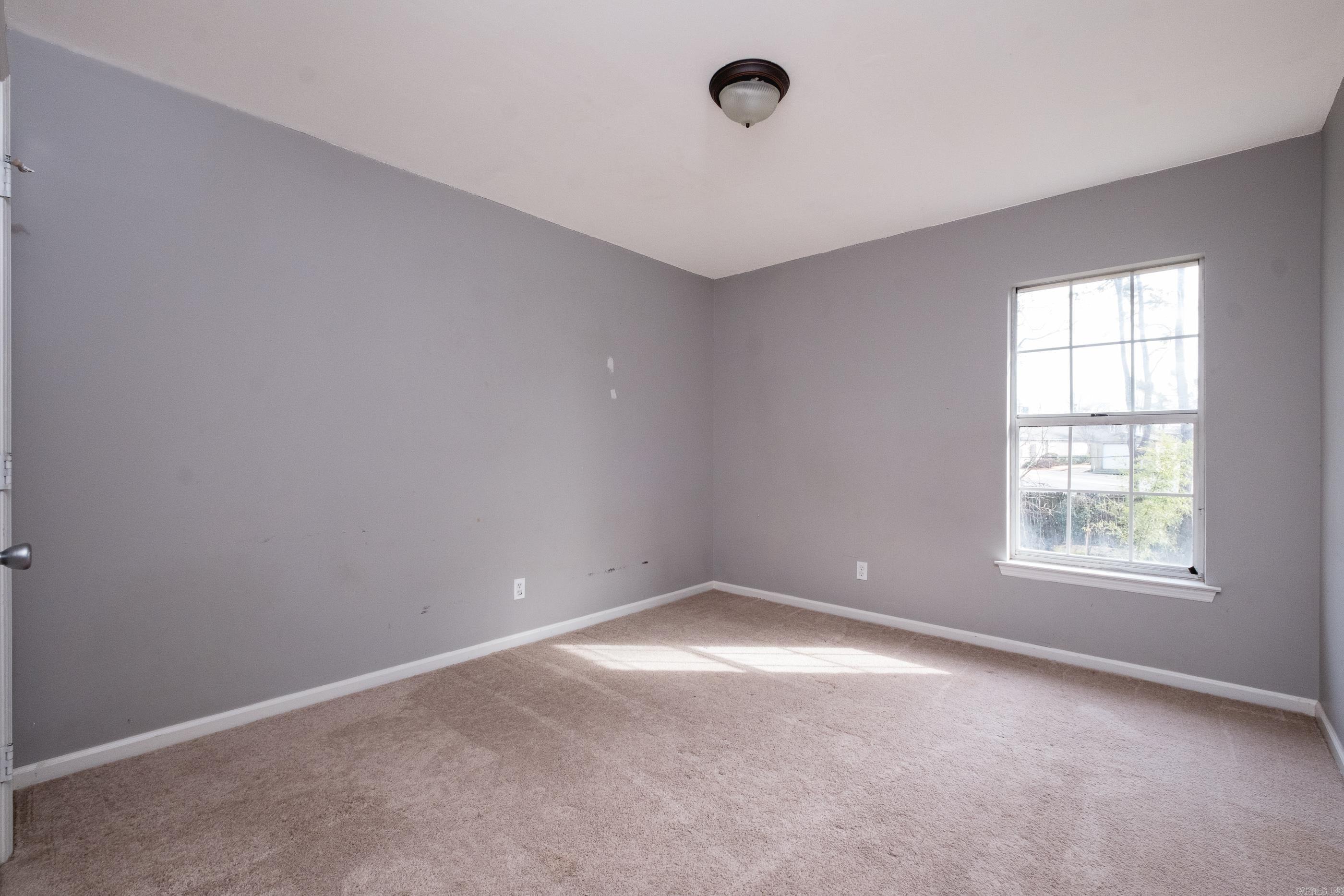 LAKEWOOD NE - Residential