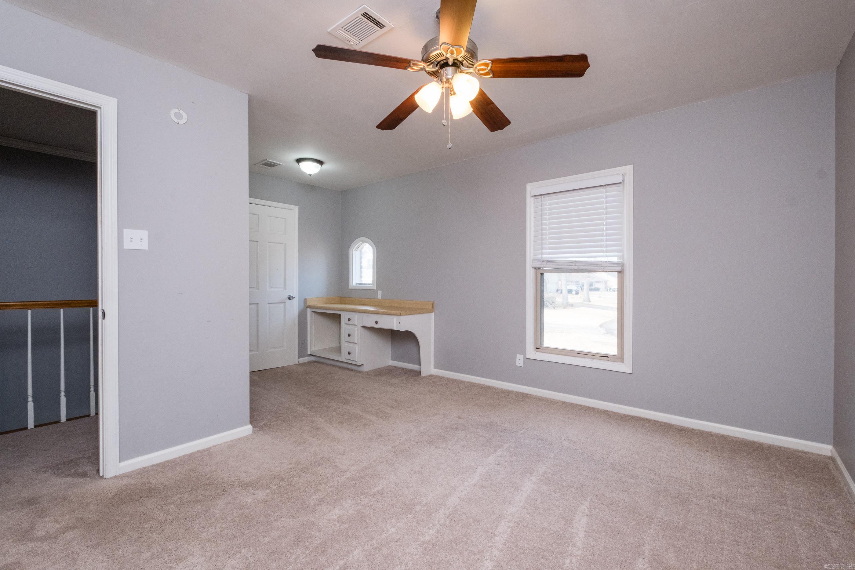 LAKEWOOD NE - Residential