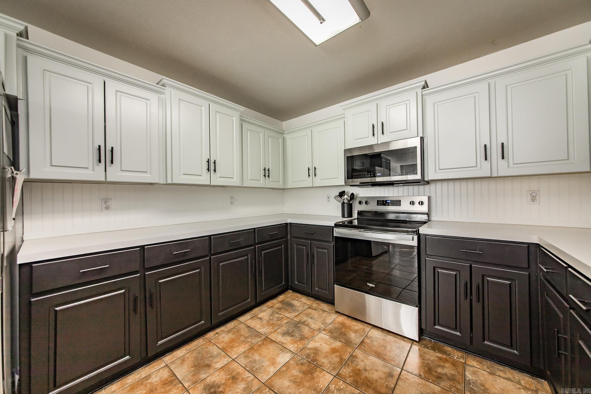 WARREN PLACE - Residential