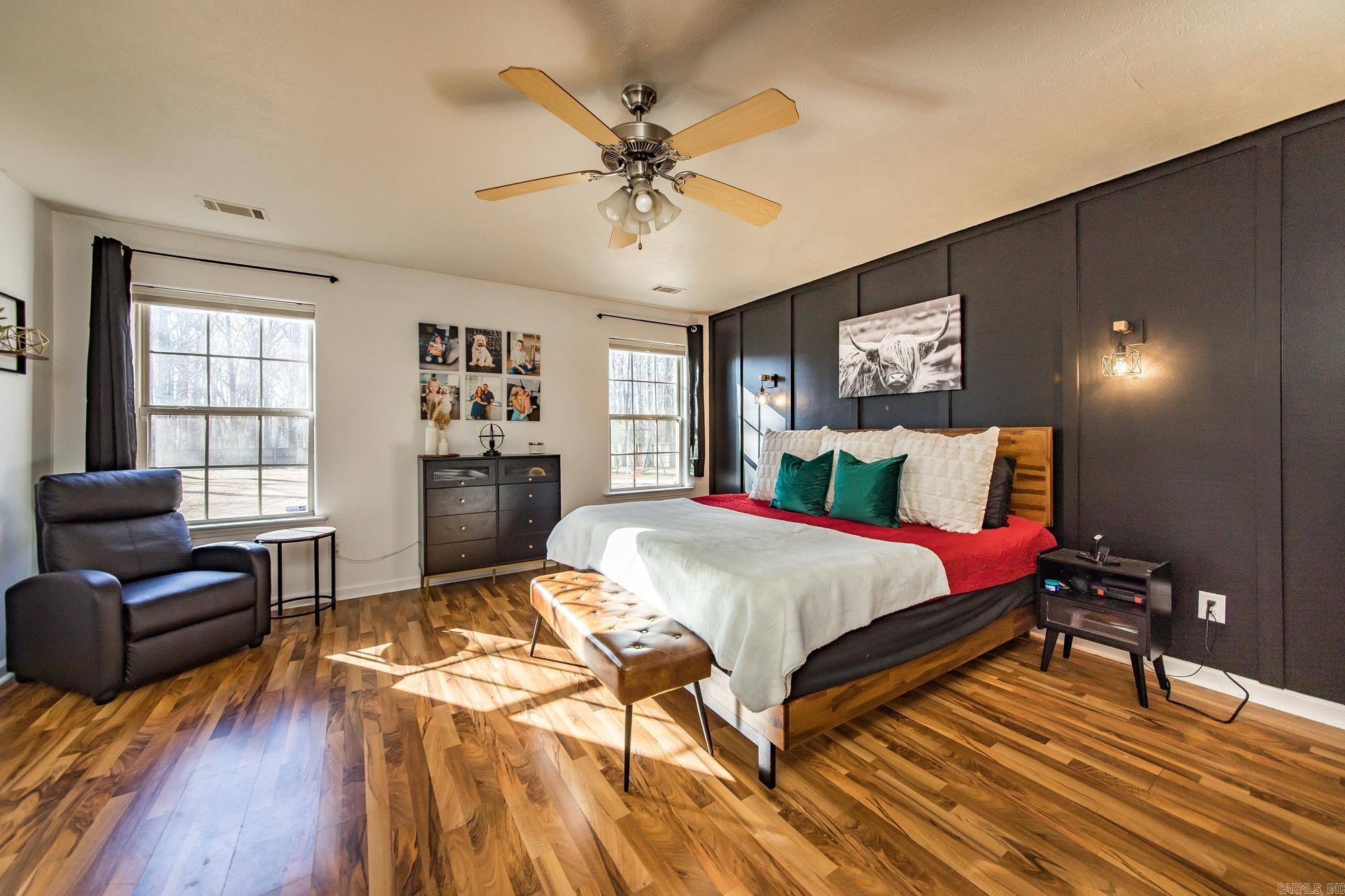 WARREN PLACE - Residential