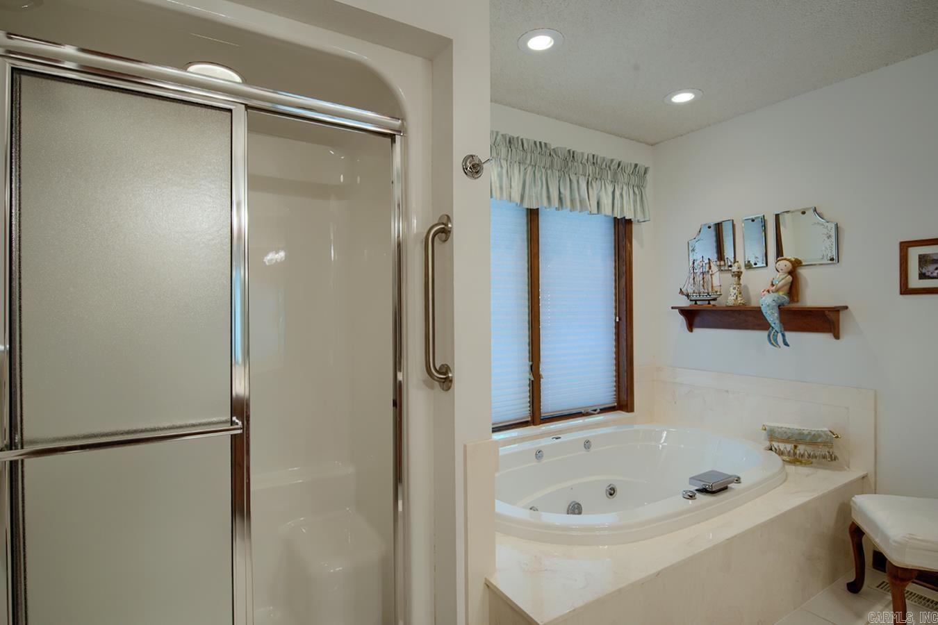 Doscientos - Residential