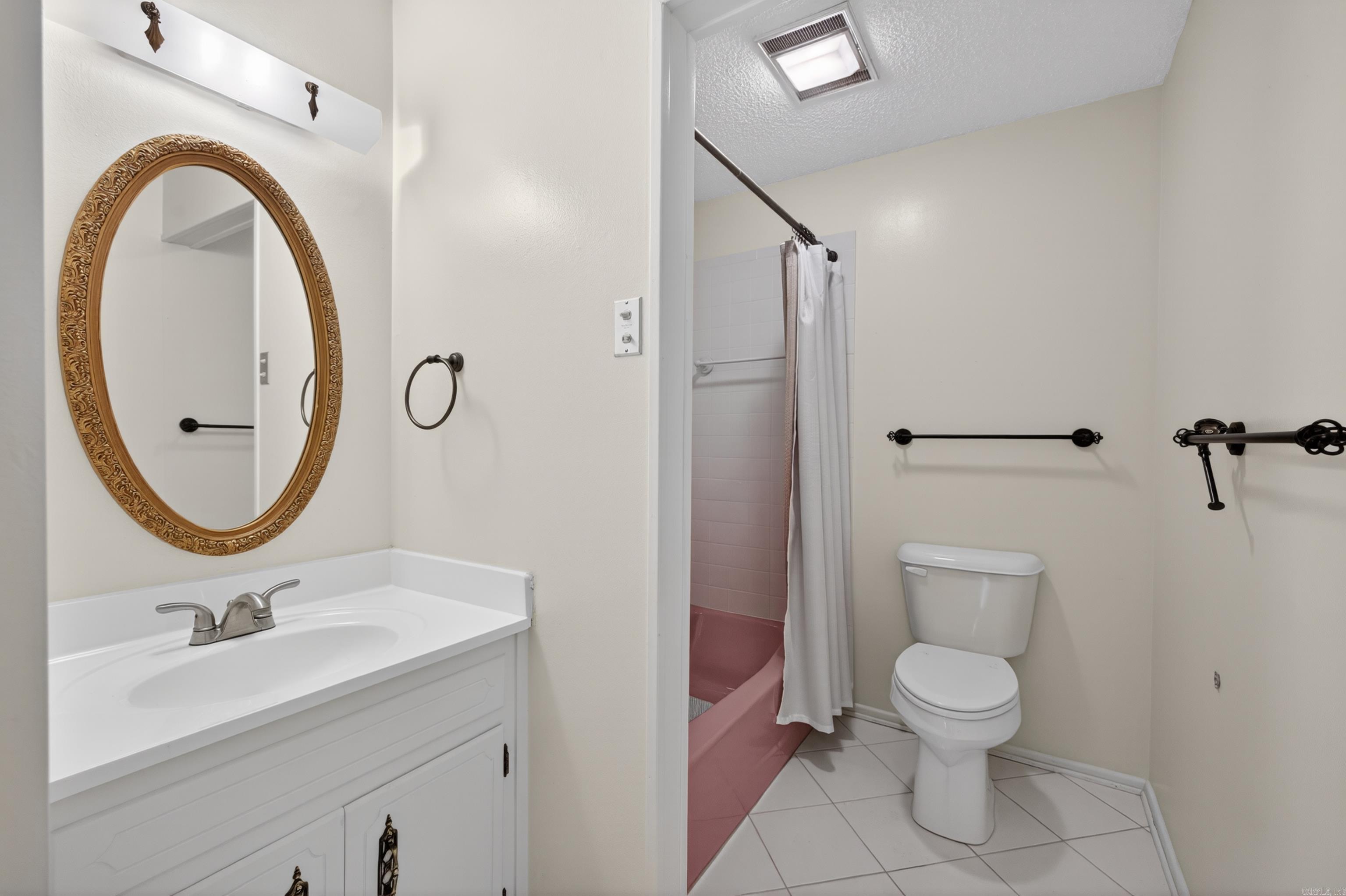 SOUTHGATE ADDITION - Residential