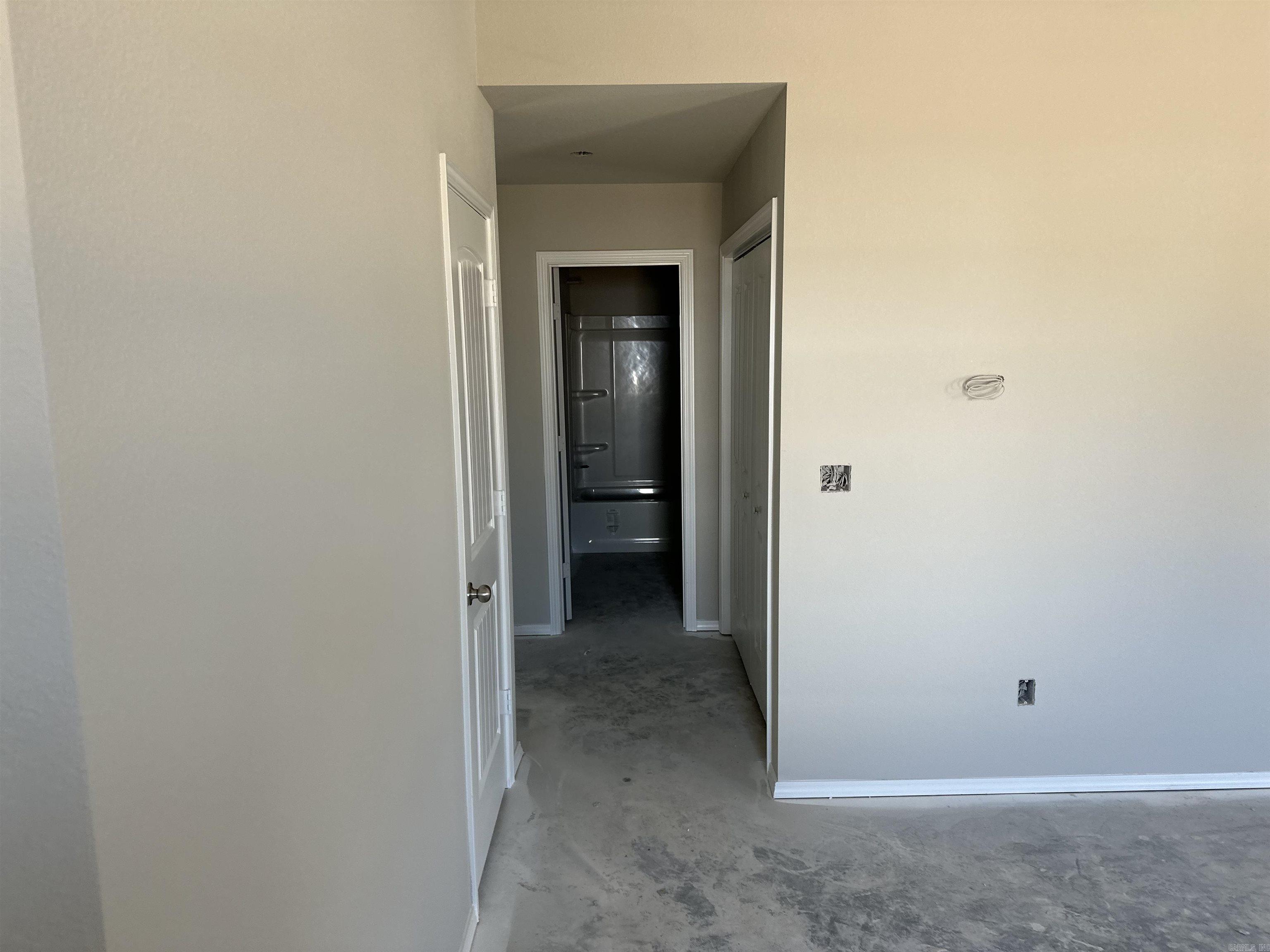 COUNTRY CLUB OF ARK THE - Residential