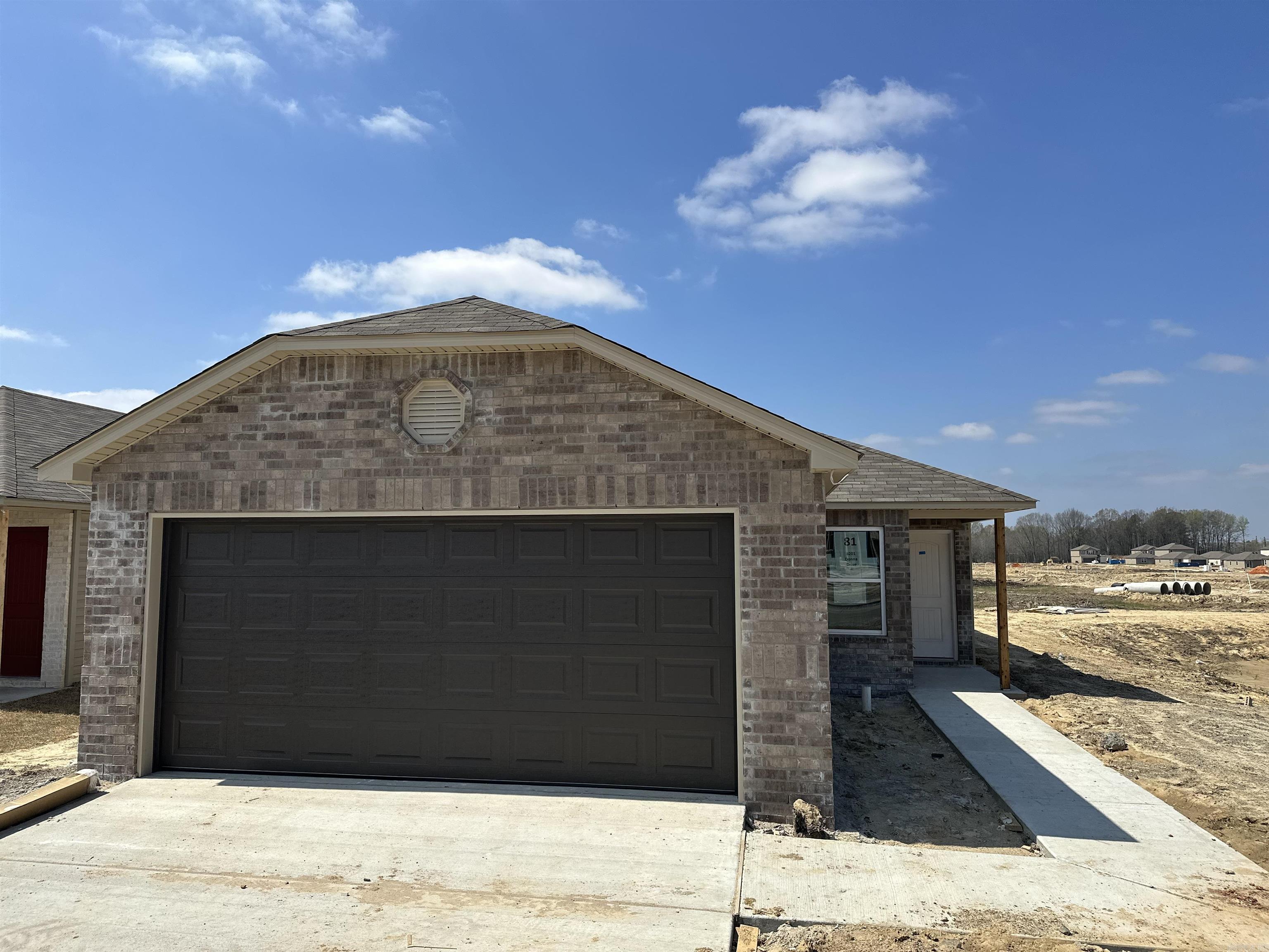 COUNTRY CLUB OF ARK THE - Residential