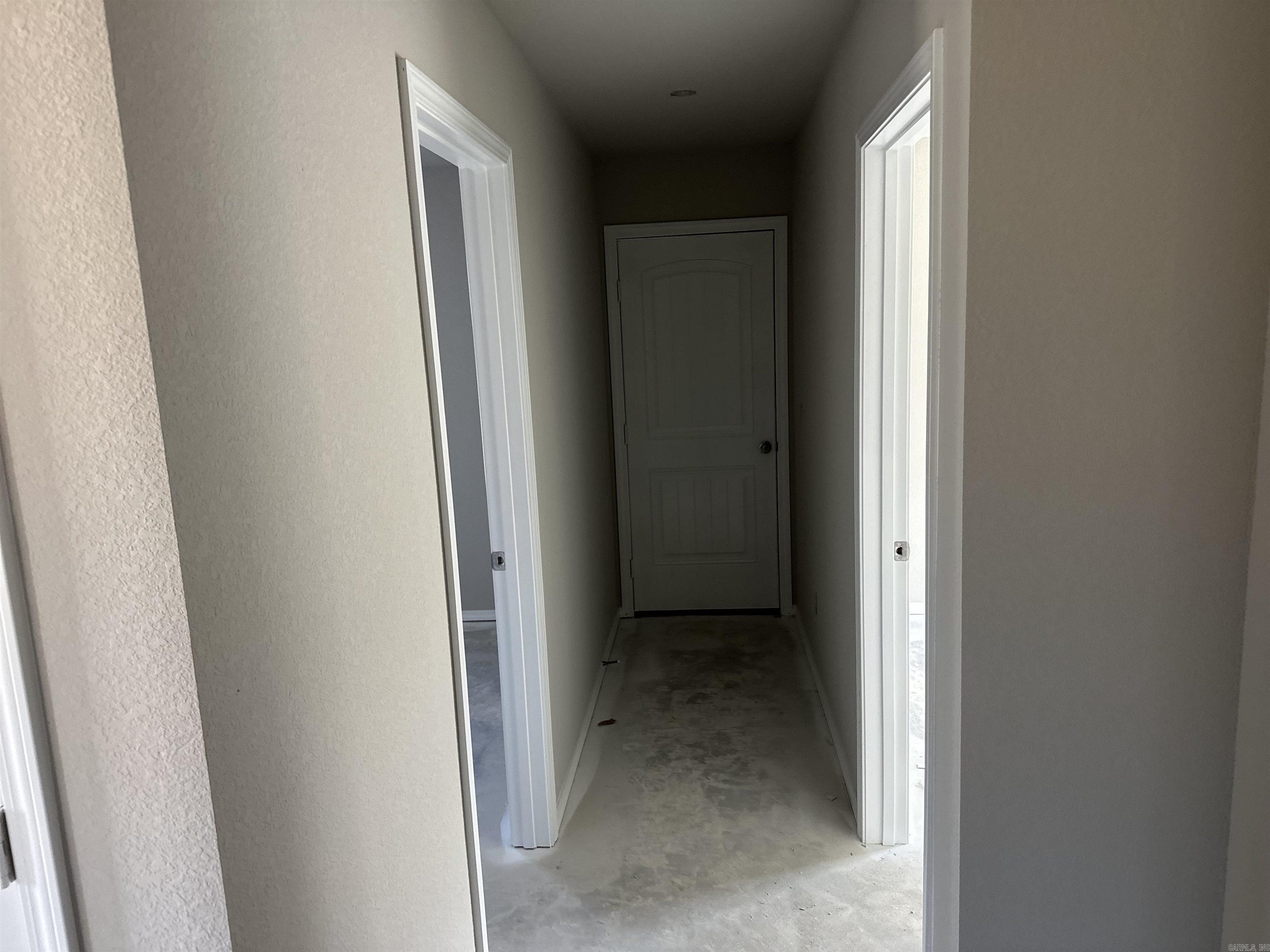 COUNTRY CLUB OF ARK THE - Residential