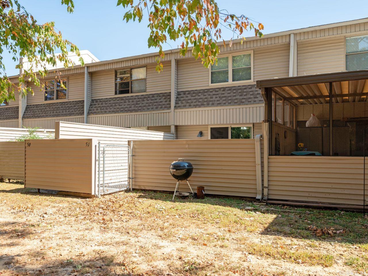 LAKEWOOD HILLS CONDO - Residential