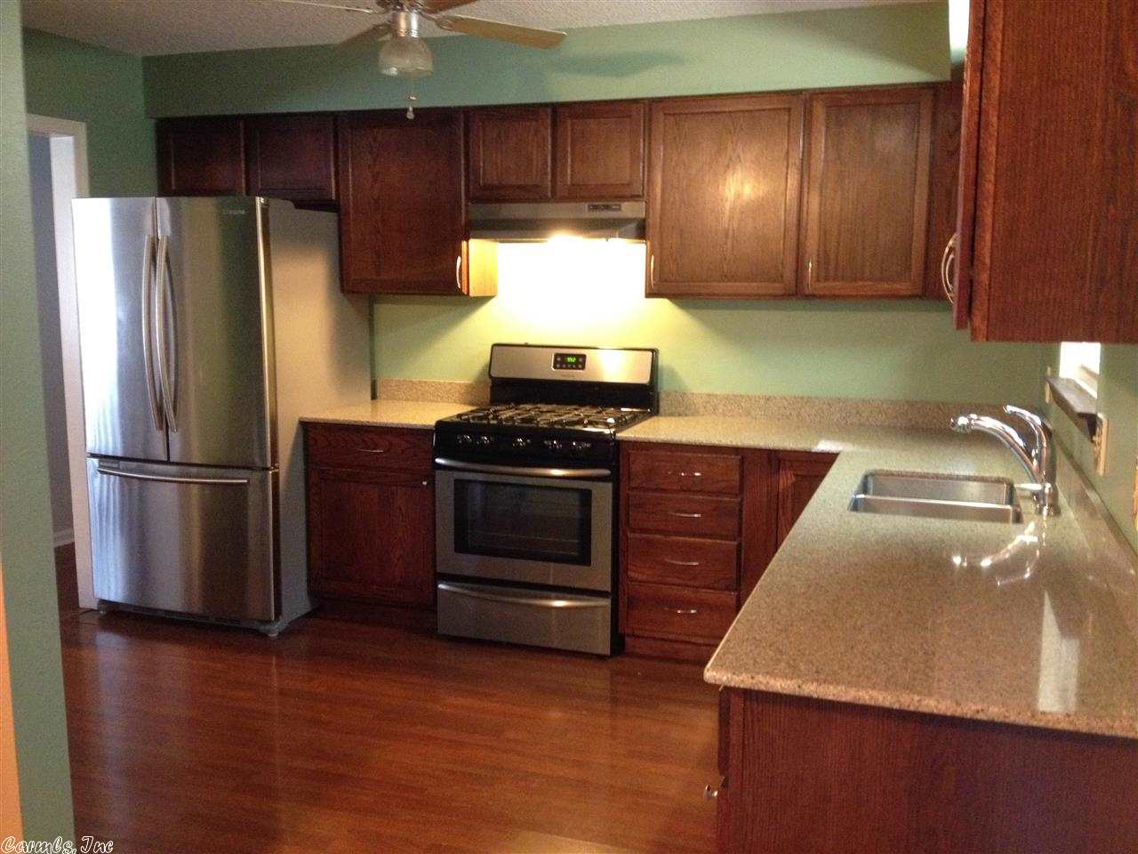 PECAN LAKE - Residential