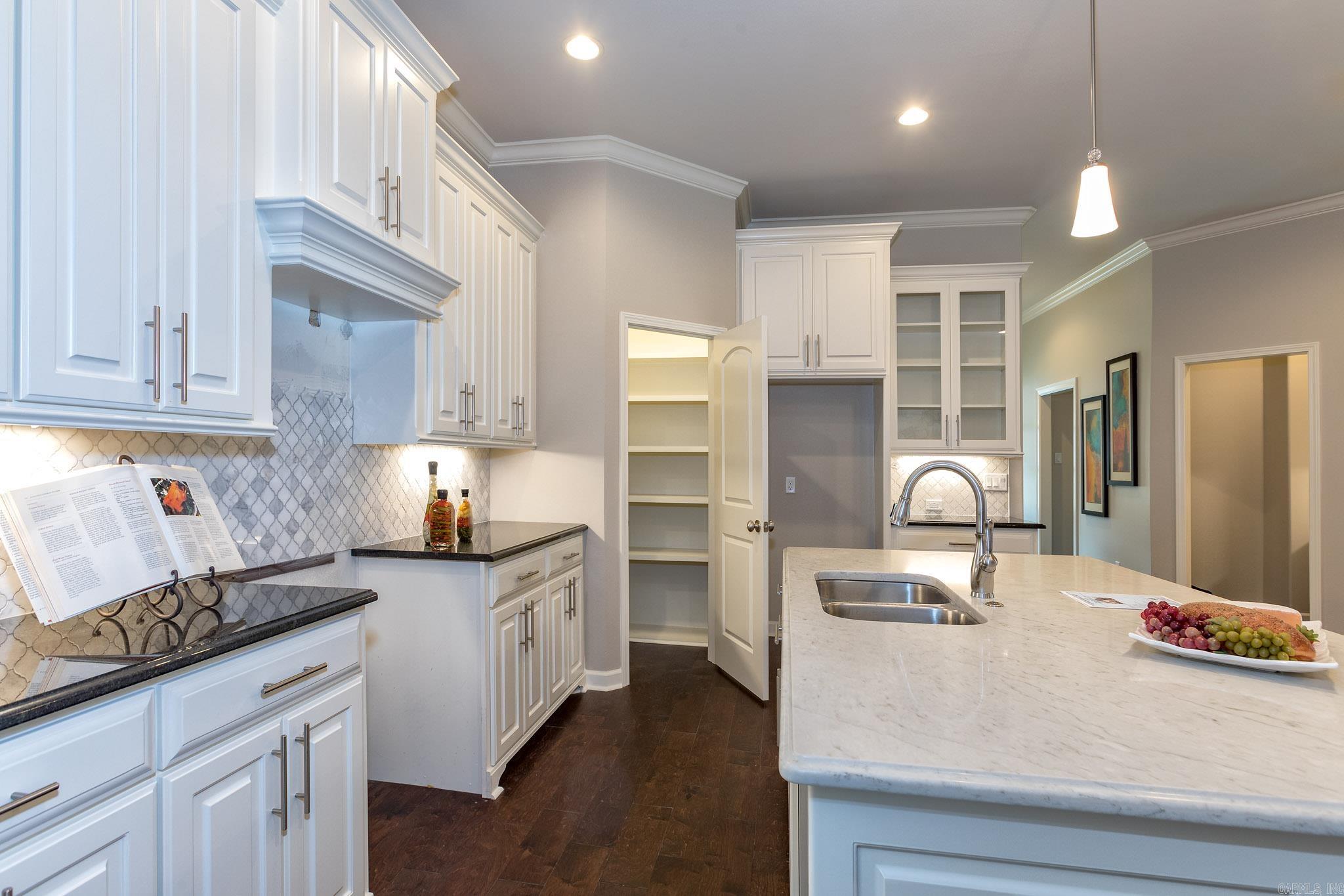 WILDWOOD PLACE - Residential