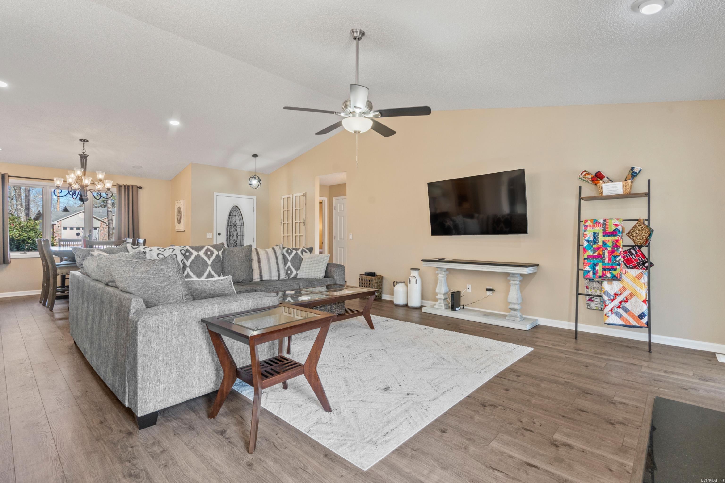 RONQUILLO - Residential