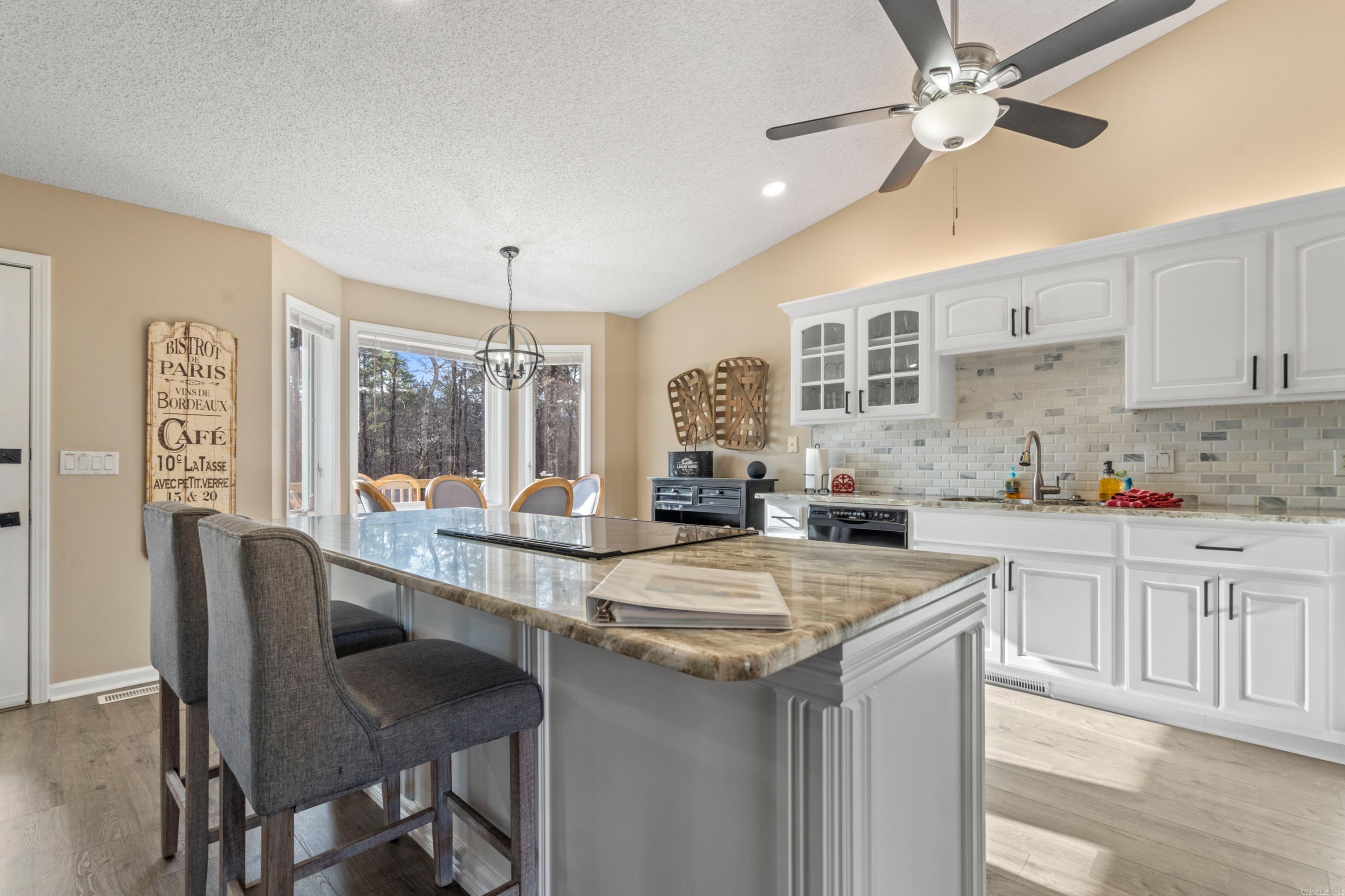 RONQUILLO - Residential