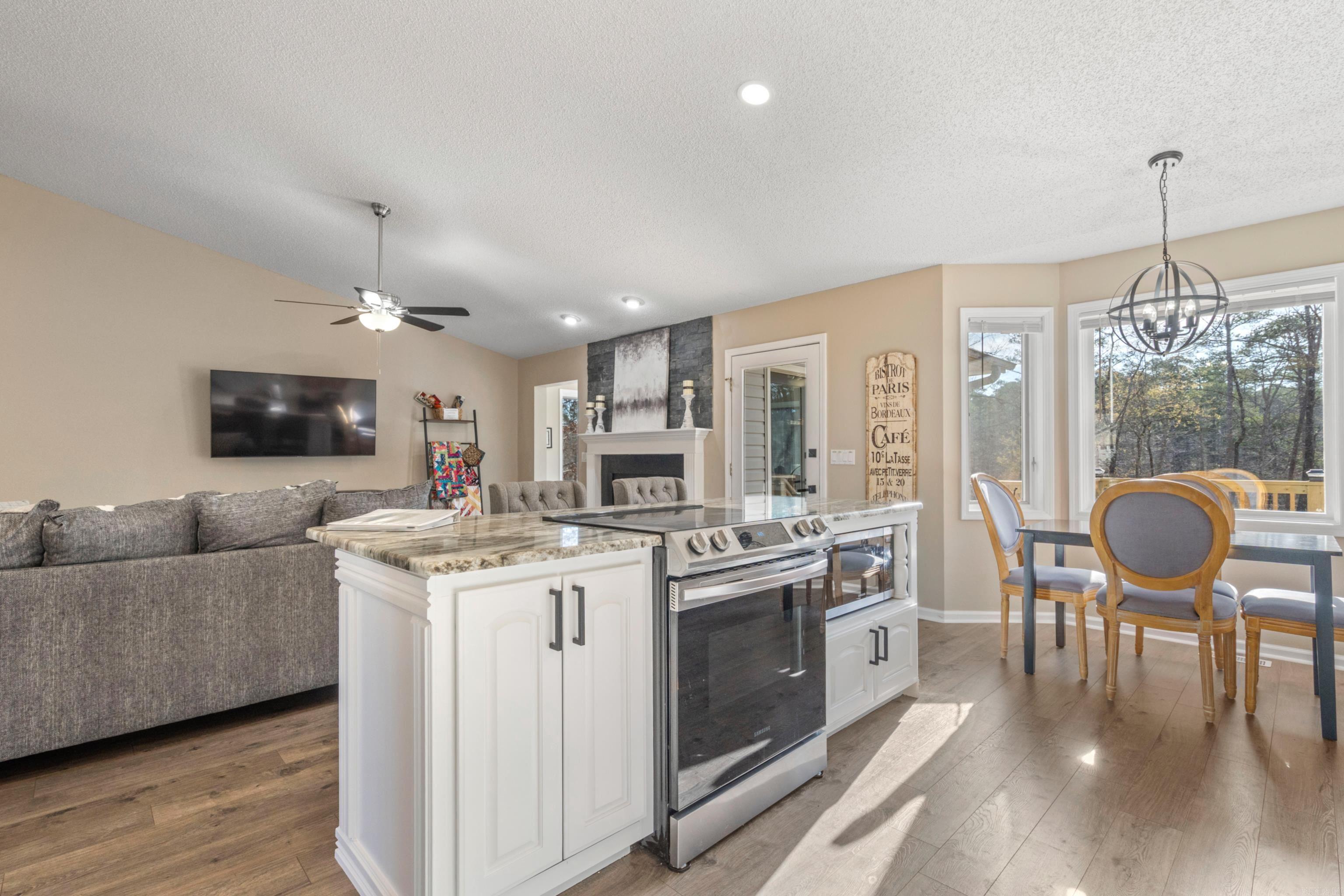 RONQUILLO - Residential