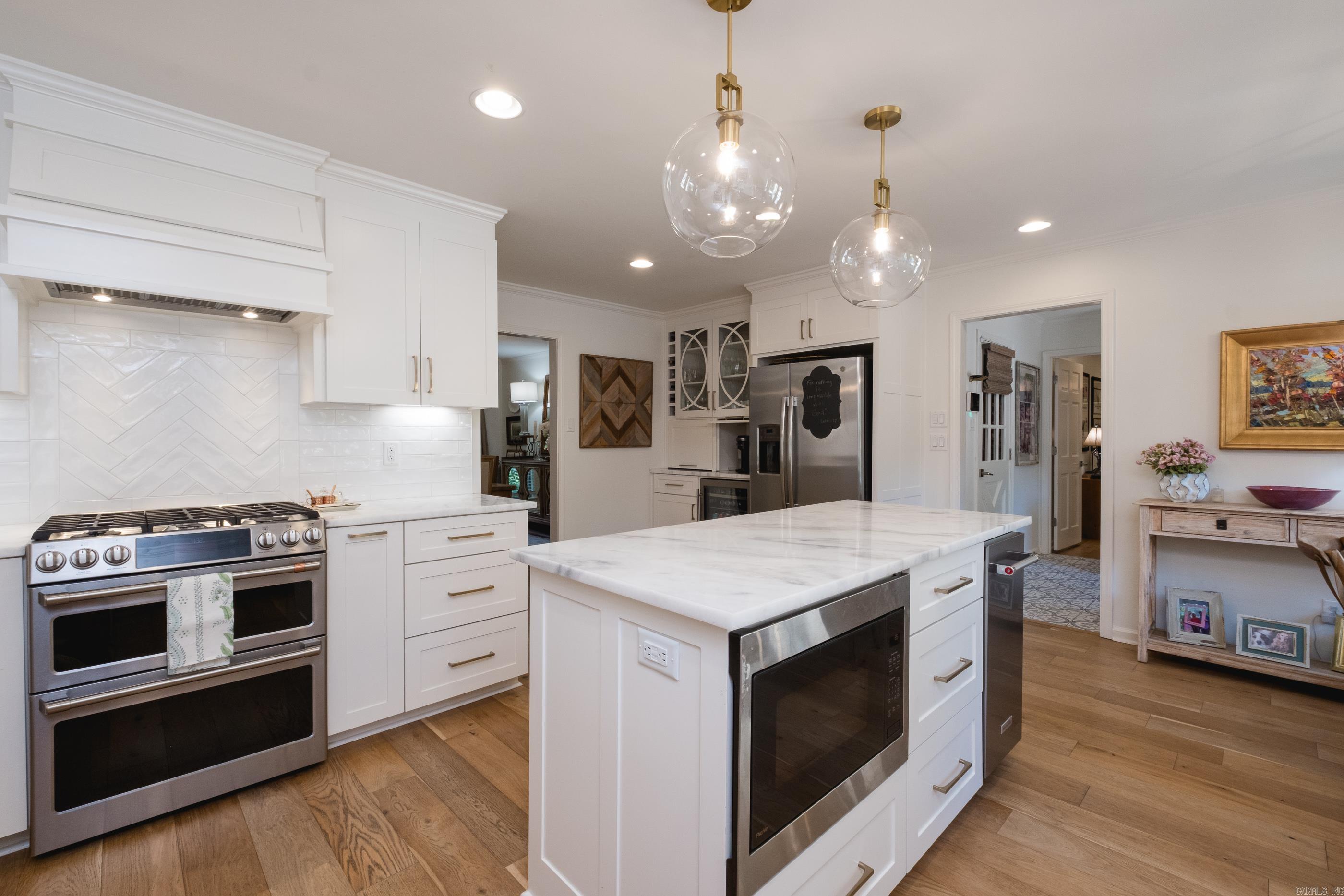 PLEASANT VALLEY - Residential