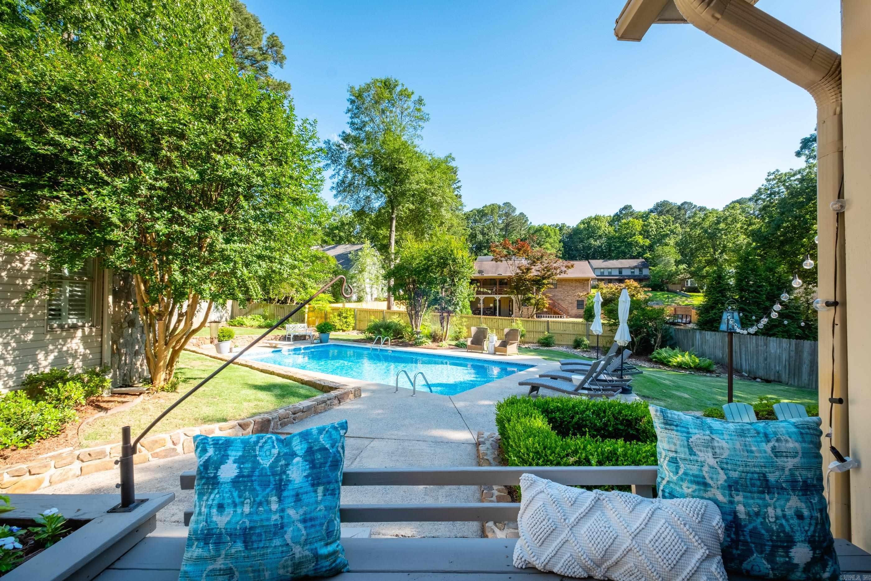 PLEASANT VALLEY - Residential