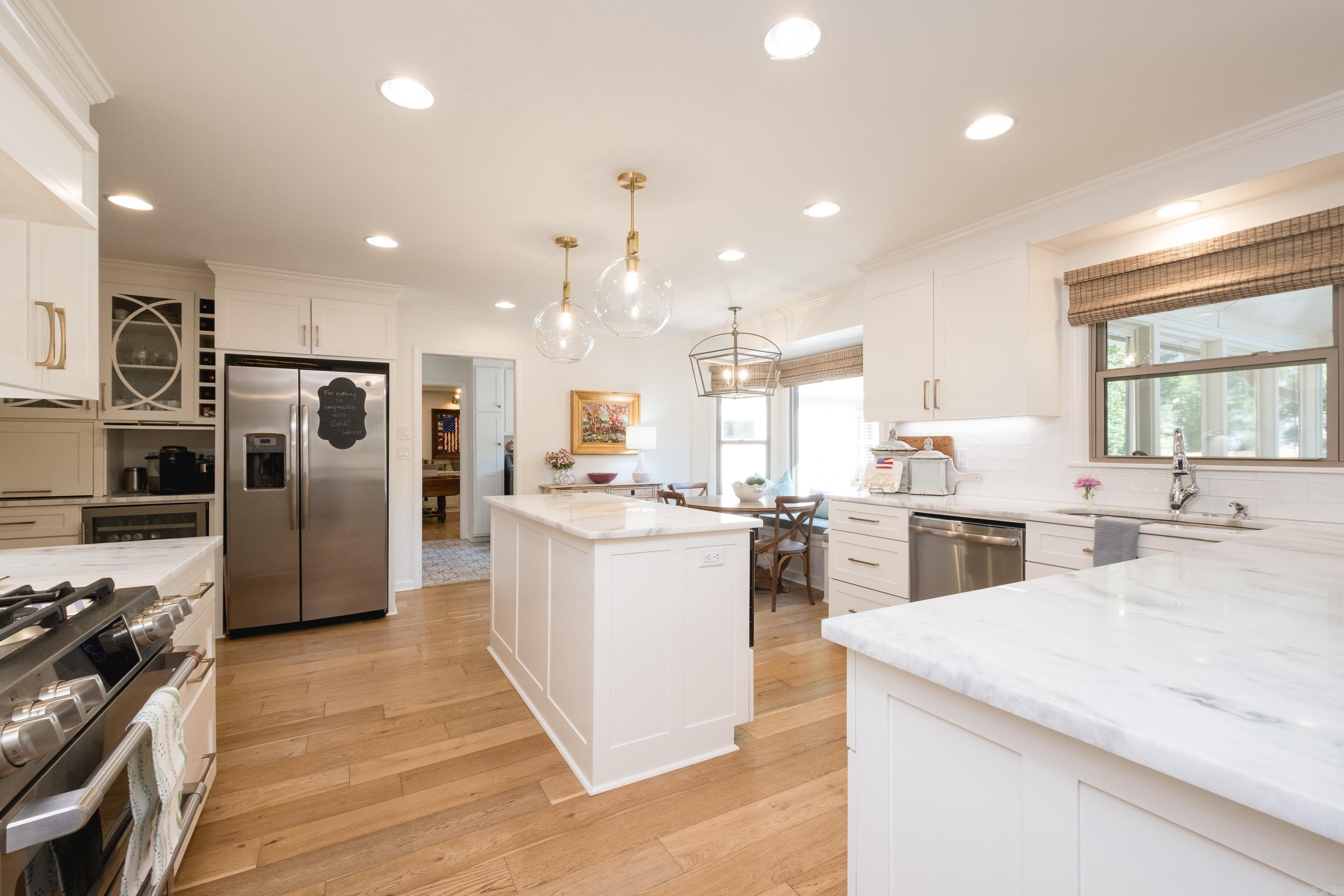 PLEASANT VALLEY - Residential