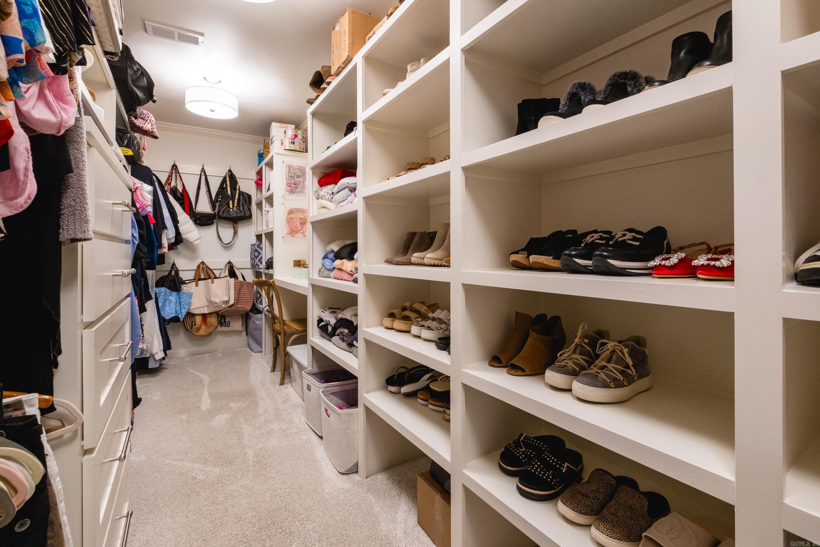 PLEASANT VALLEY - Residential