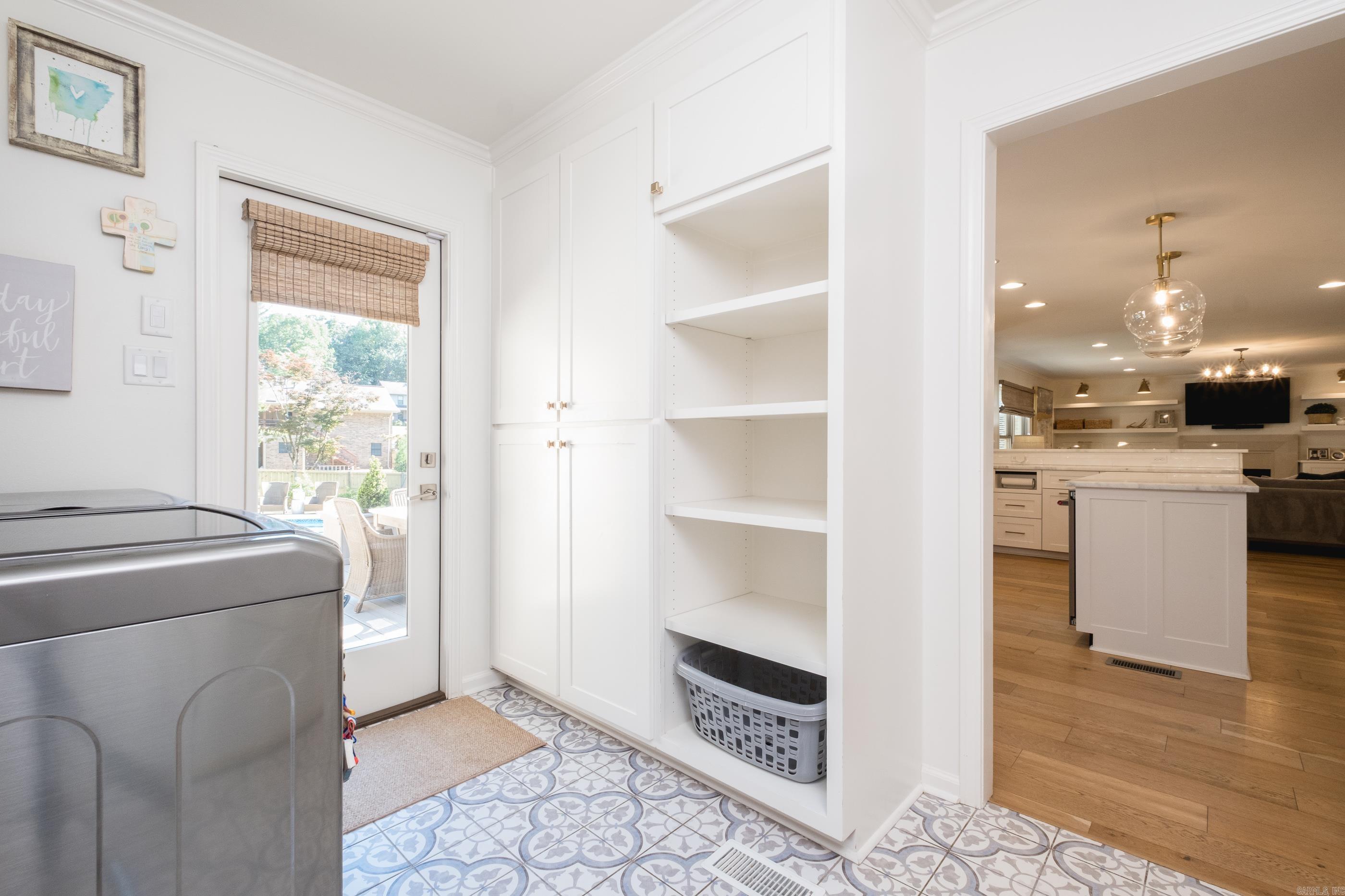 PLEASANT VALLEY - Residential