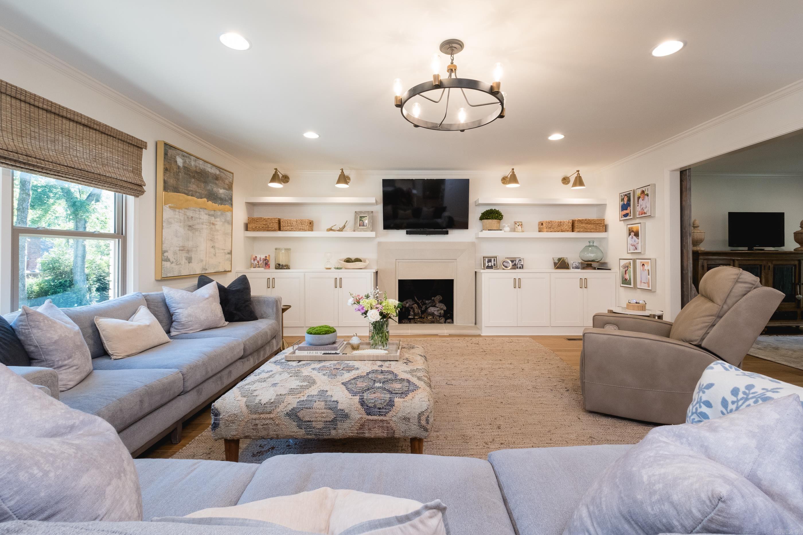 PLEASANT VALLEY - Residential