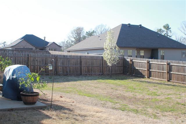 Falcon Crest - Residential