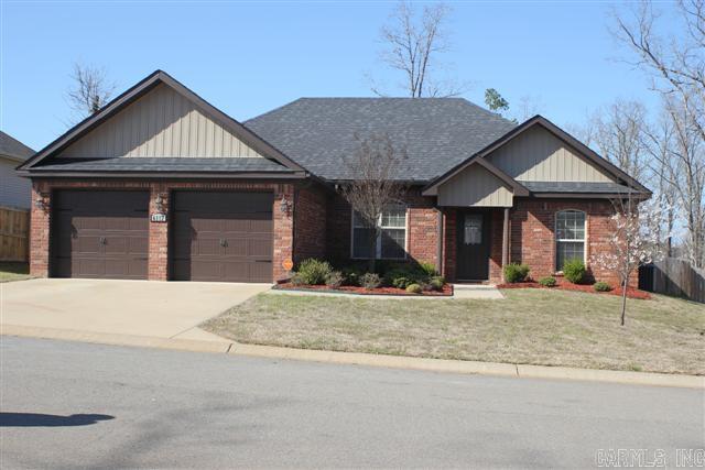 Falcon Crest - Residential