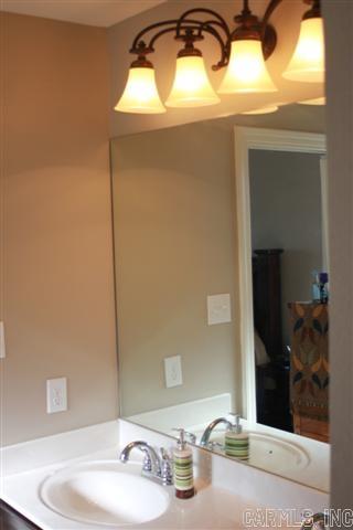 Falcon Crest - Residential