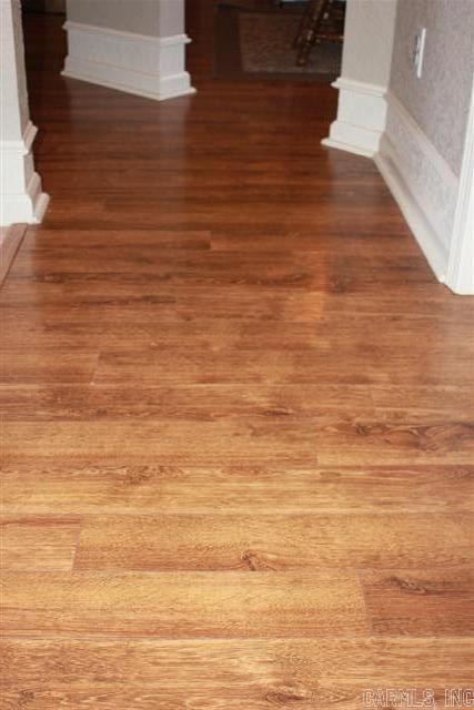 Falcon Crest - Residential