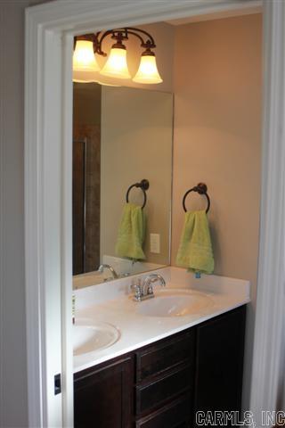 Falcon Crest - Residential